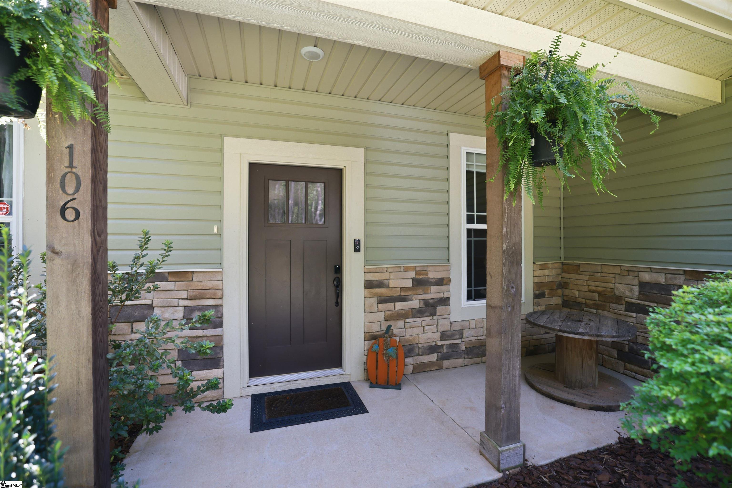 106 Charlie Road Property Photo 4