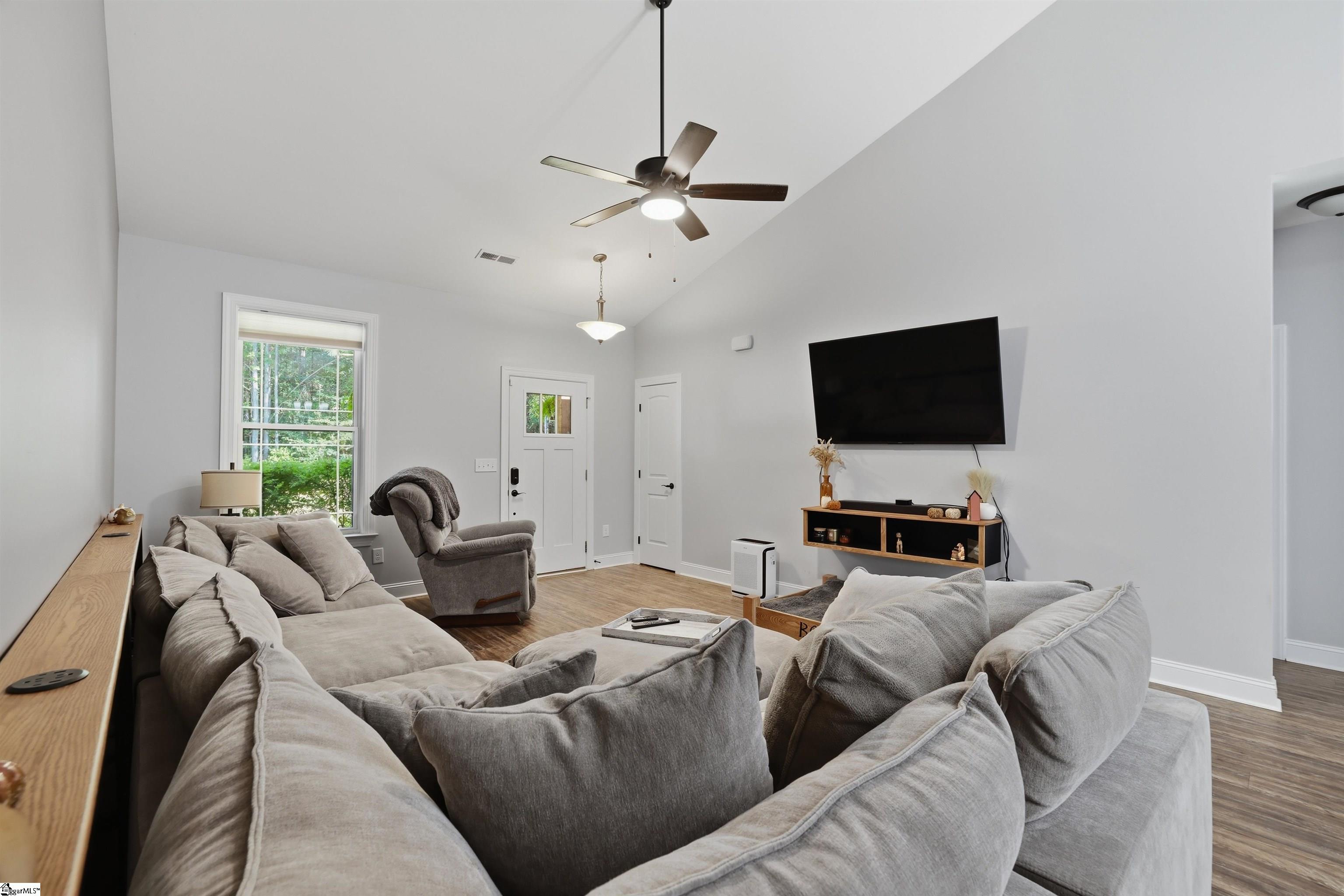 106 Charlie Road Property Photo 8