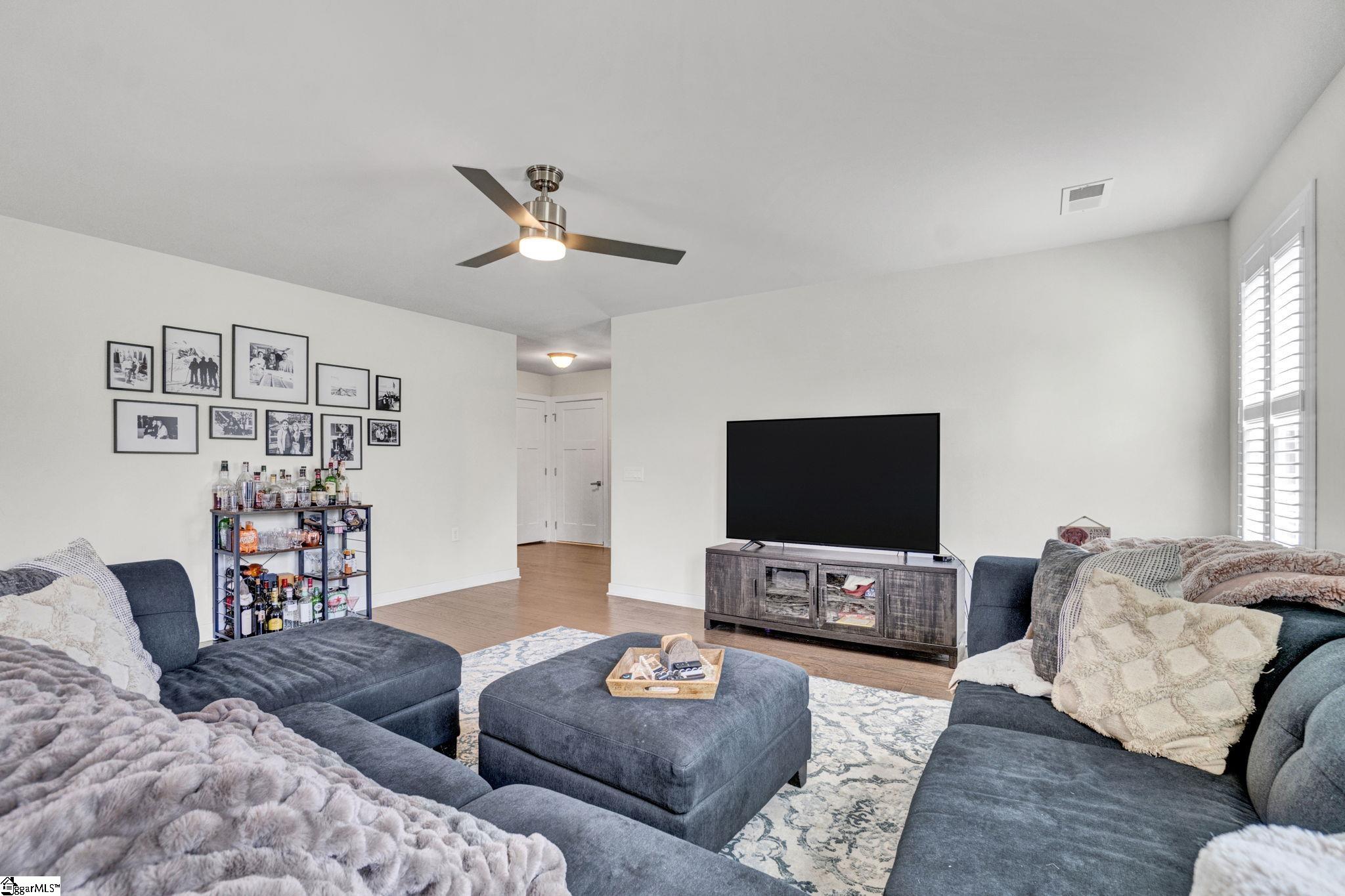 509 Harwood Court Property Photo 3