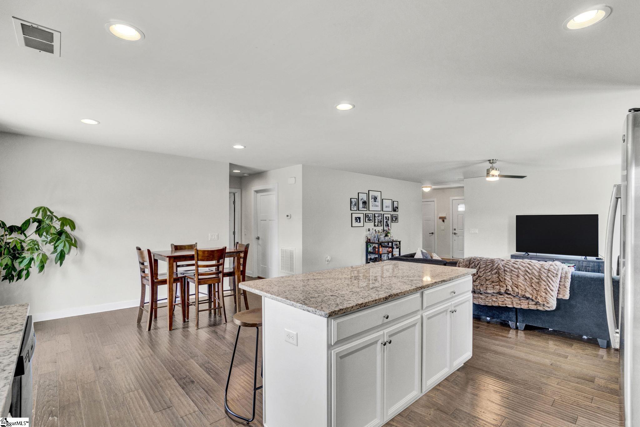 509 Harwood Court Property Photo 8