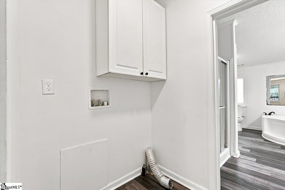 140 Miller Road Property Photo 21