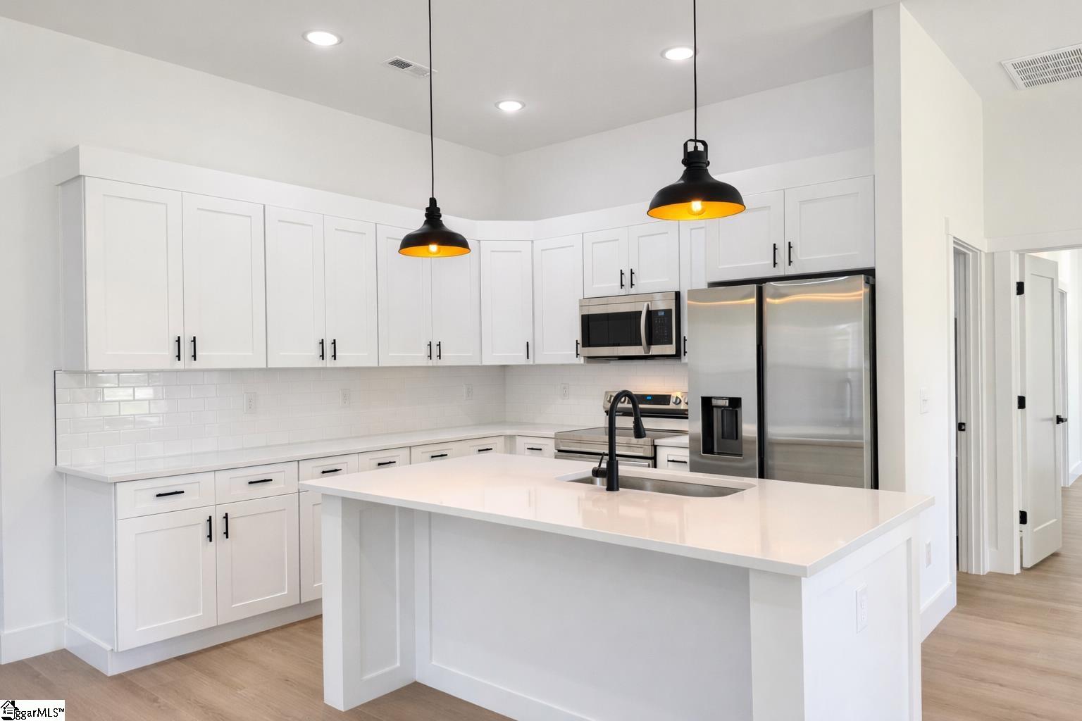 179 Cedar Avenue Property Photo 8