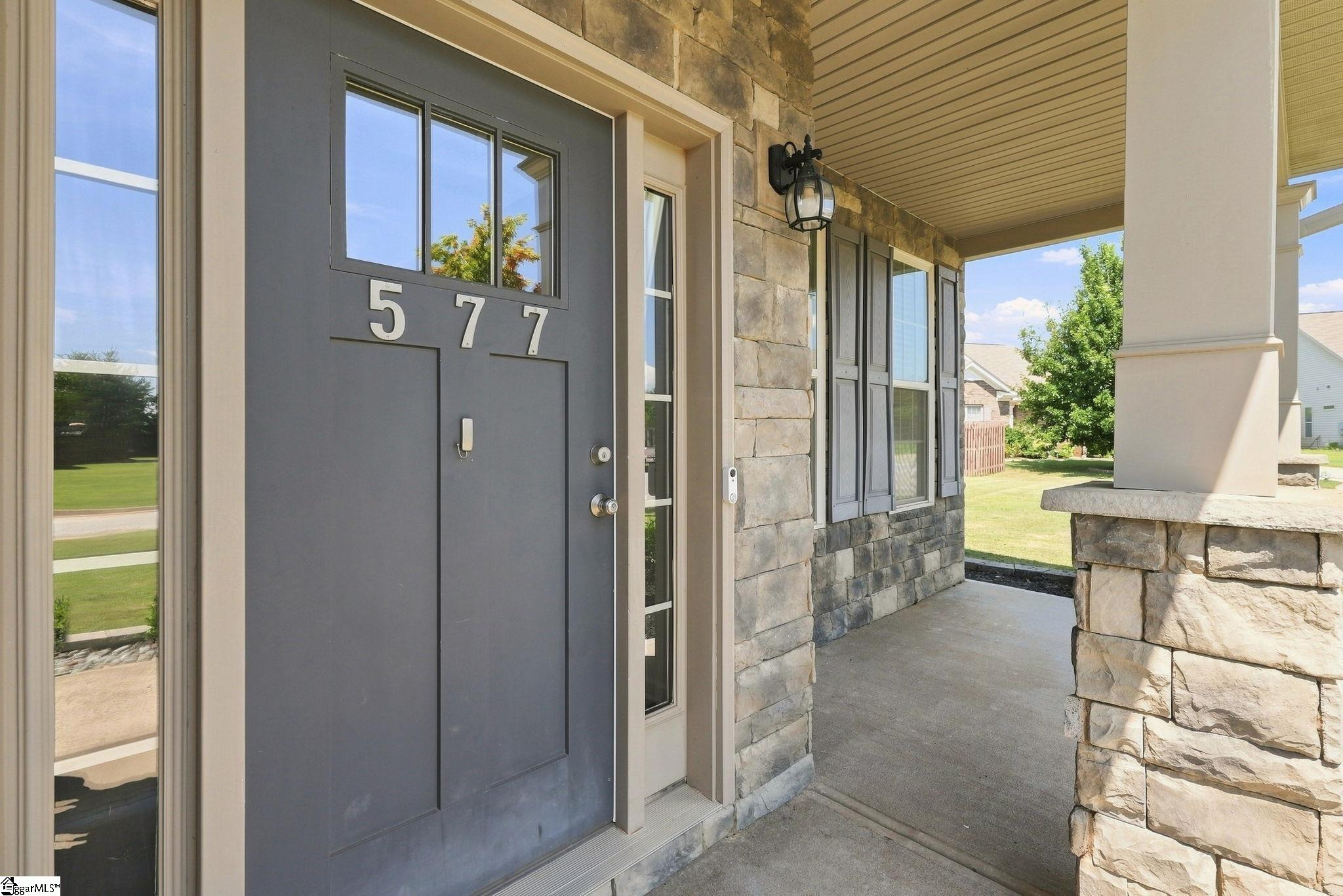 577 Shrine Court Property Photo 2