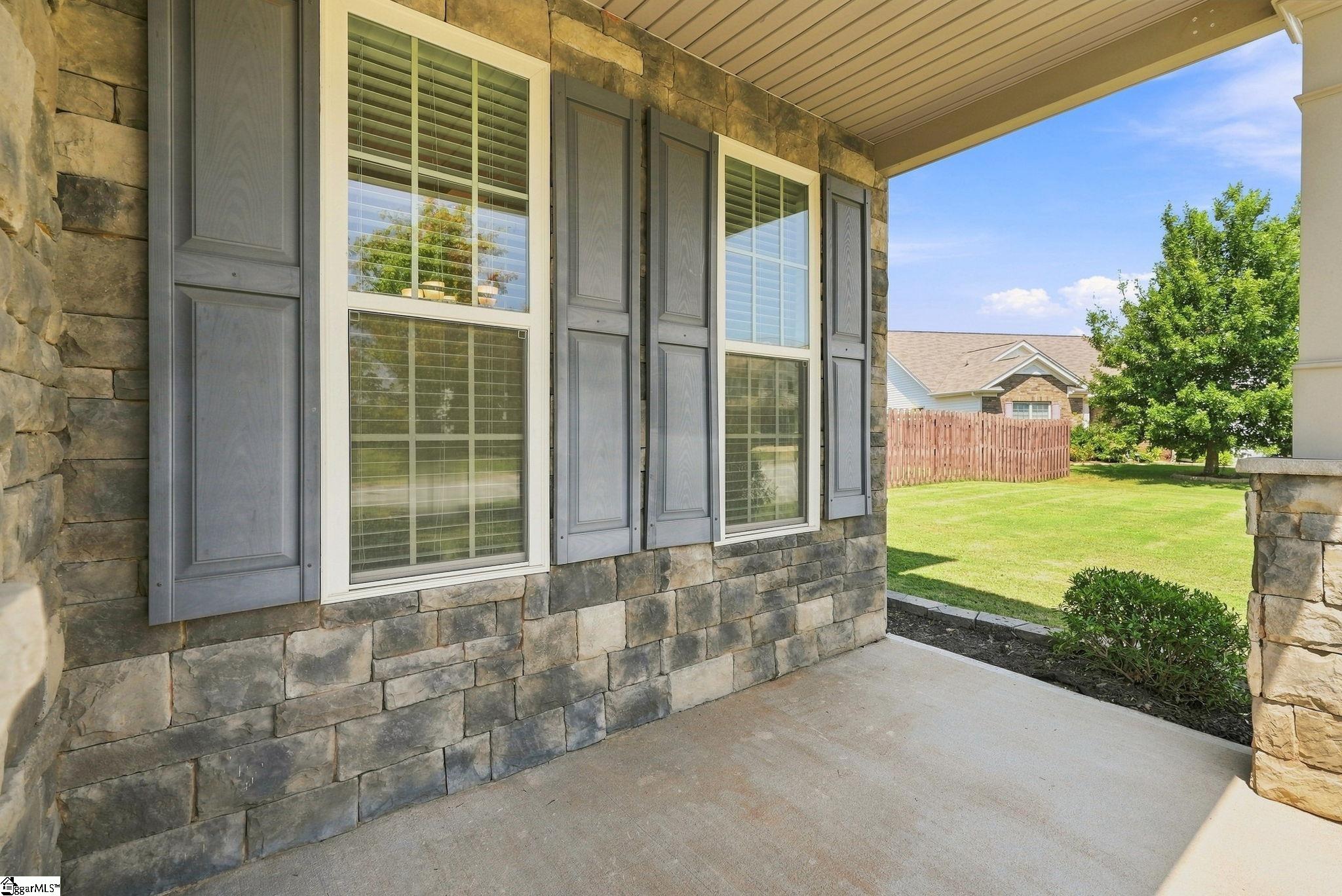 577 Shrine Court Property Photo 3