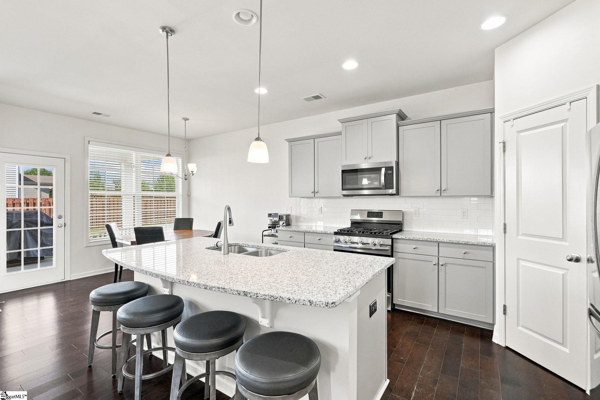 577 Shrine Court Property Photo 15