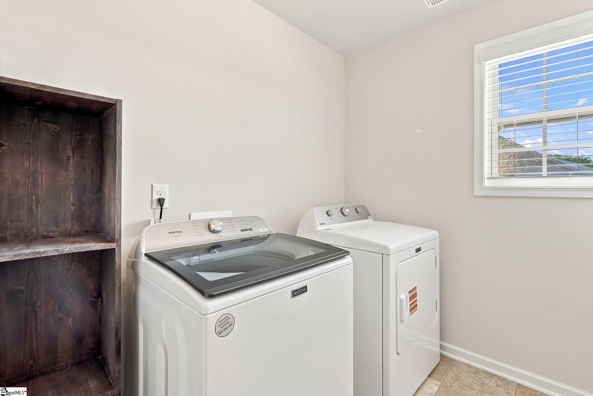 577 Shrine Court Property Photo 25