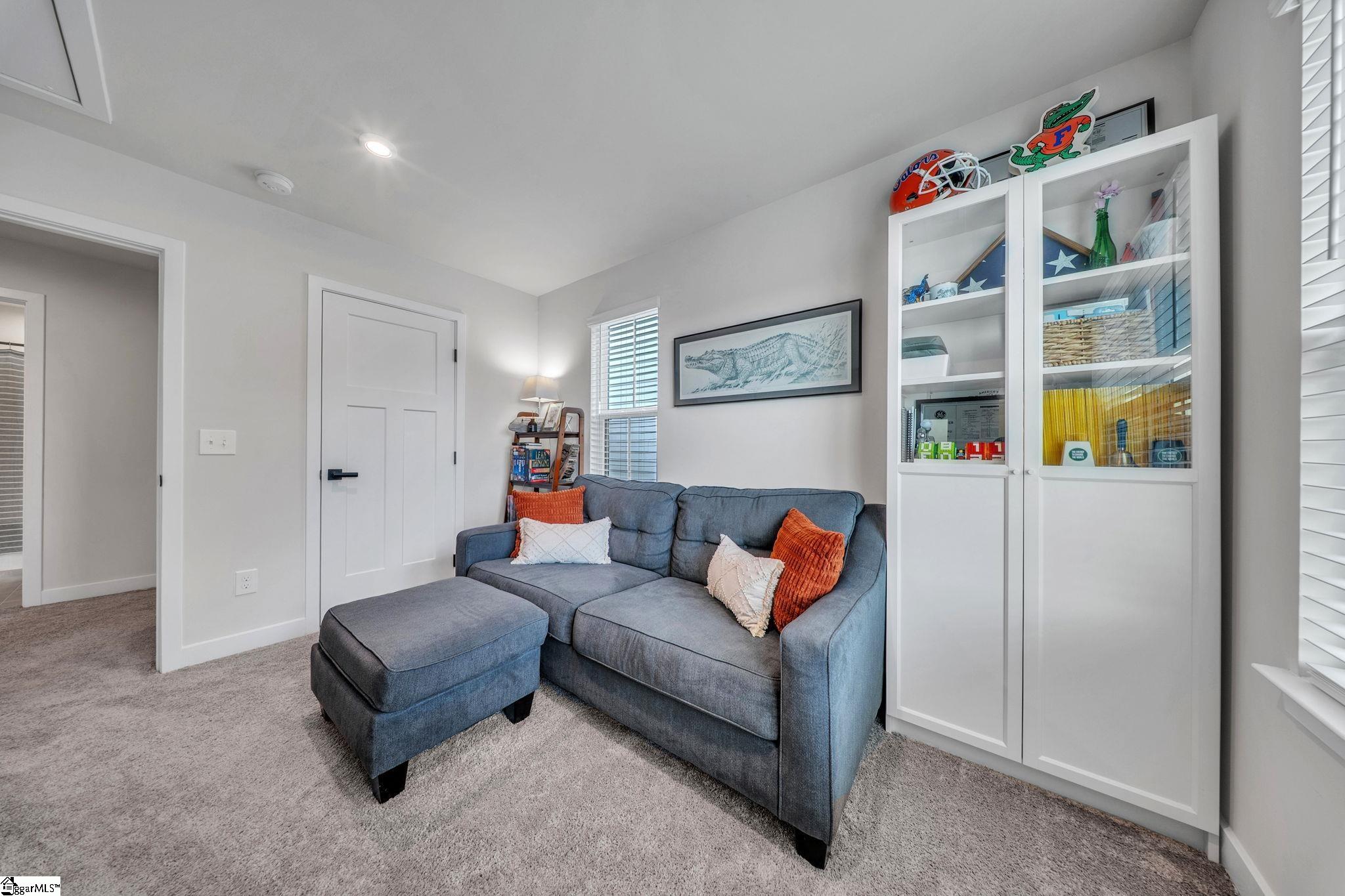 65 Connaught Court Property Photo 12