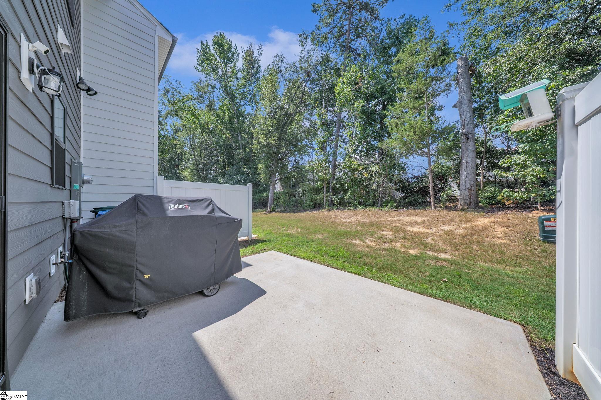65 Connaught Court Property Photo 23