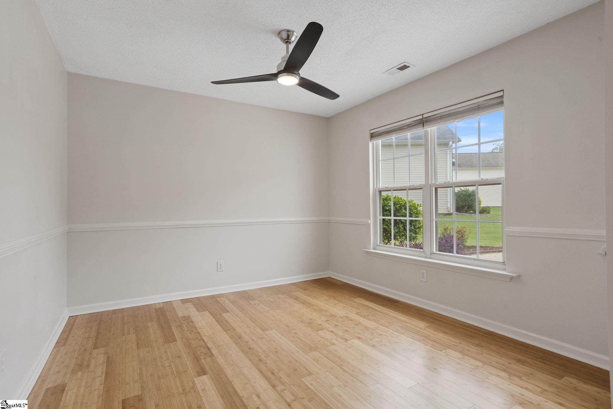 120 Sentinel Court Property Photo 3
