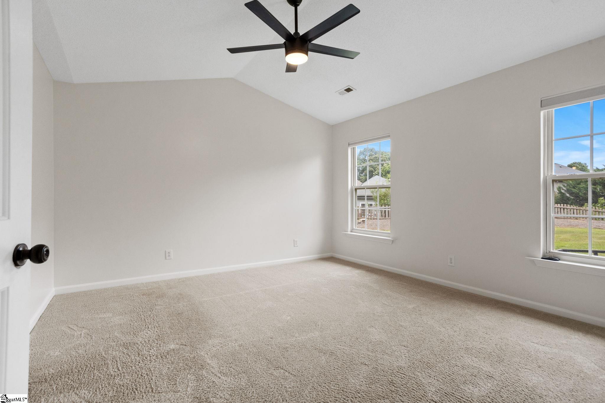 120 Sentinel Court Property Photo 14