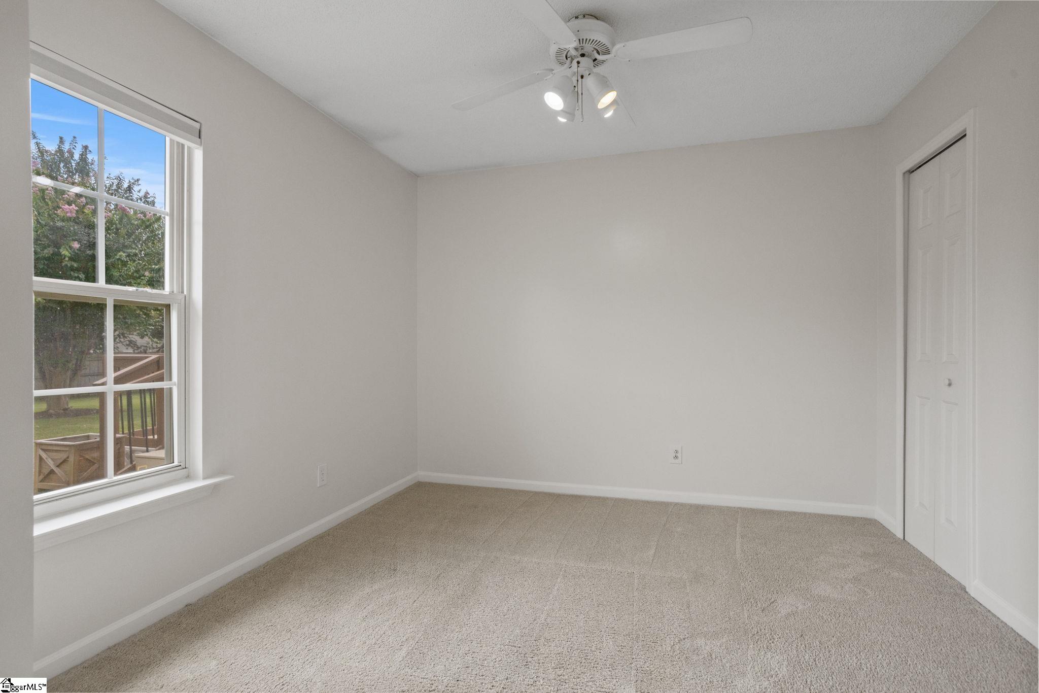 120 Sentinel Court Property Photo 15
