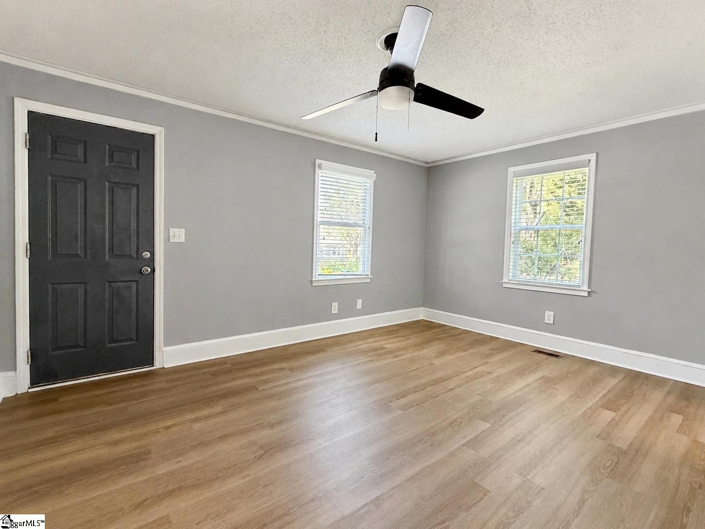 200 Carolina Avenue Property Photo 8