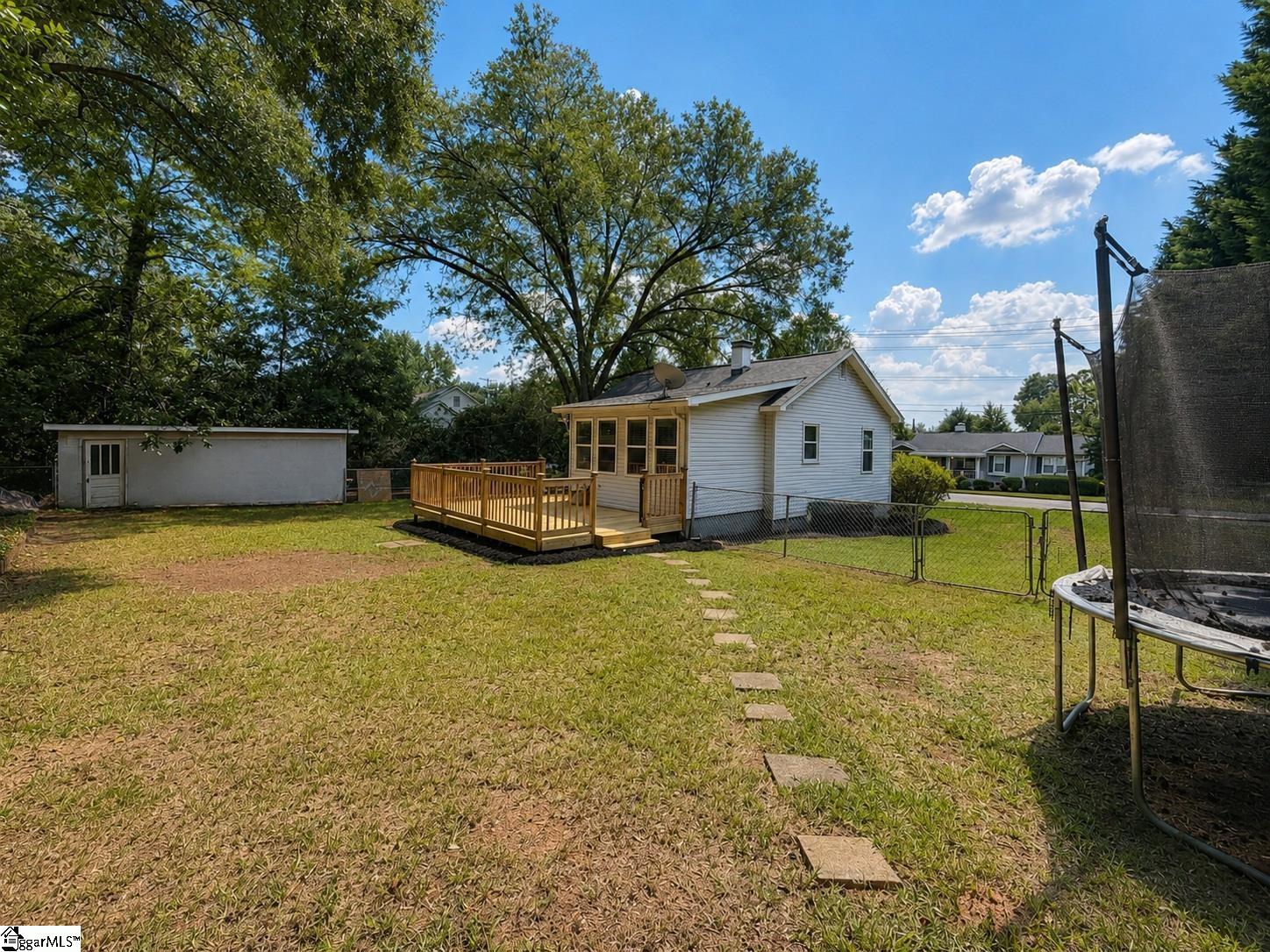200 Carolina Avenue Property Photo 35