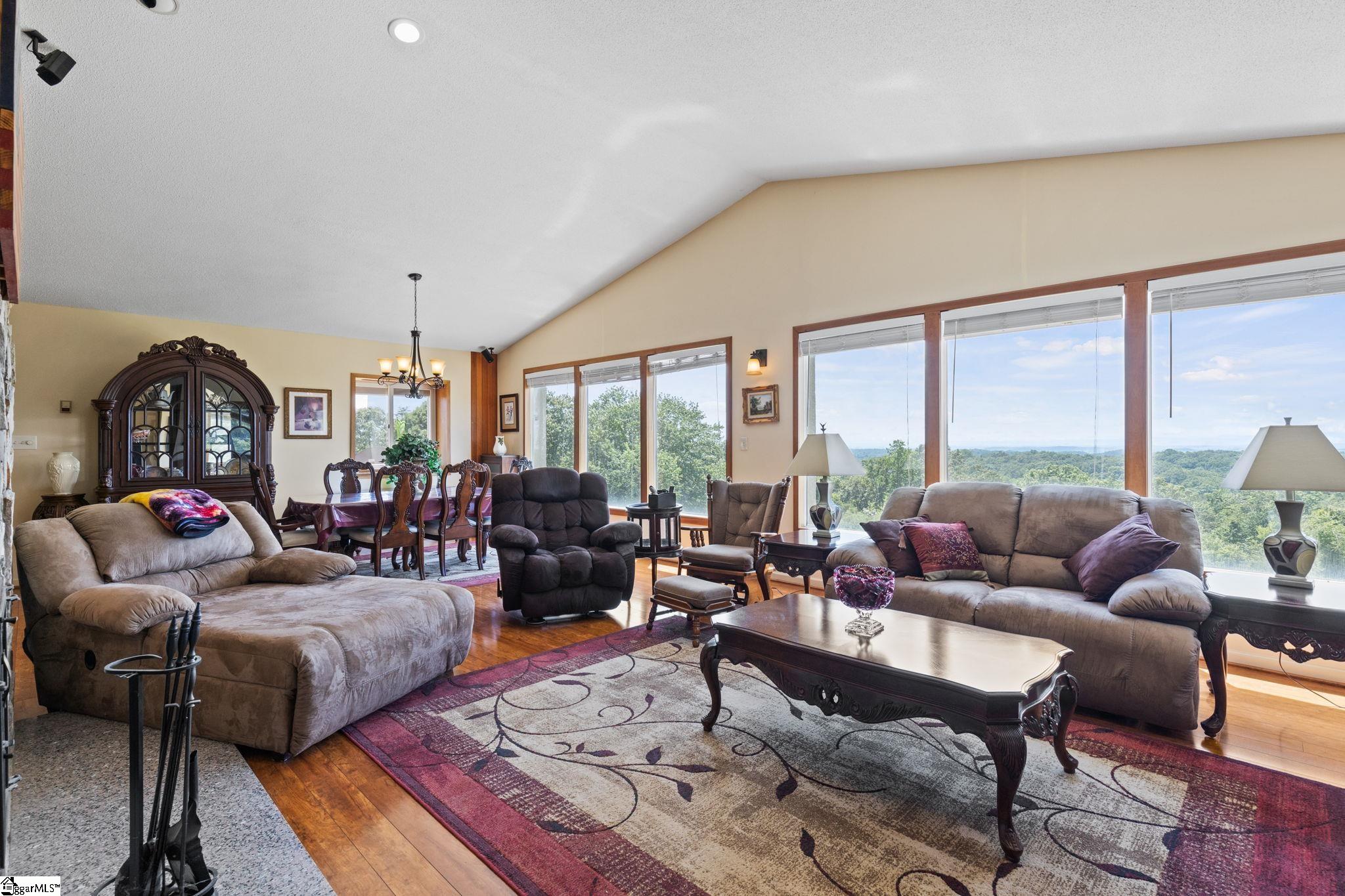 297 Woodall Mountain Road Property Photo 10