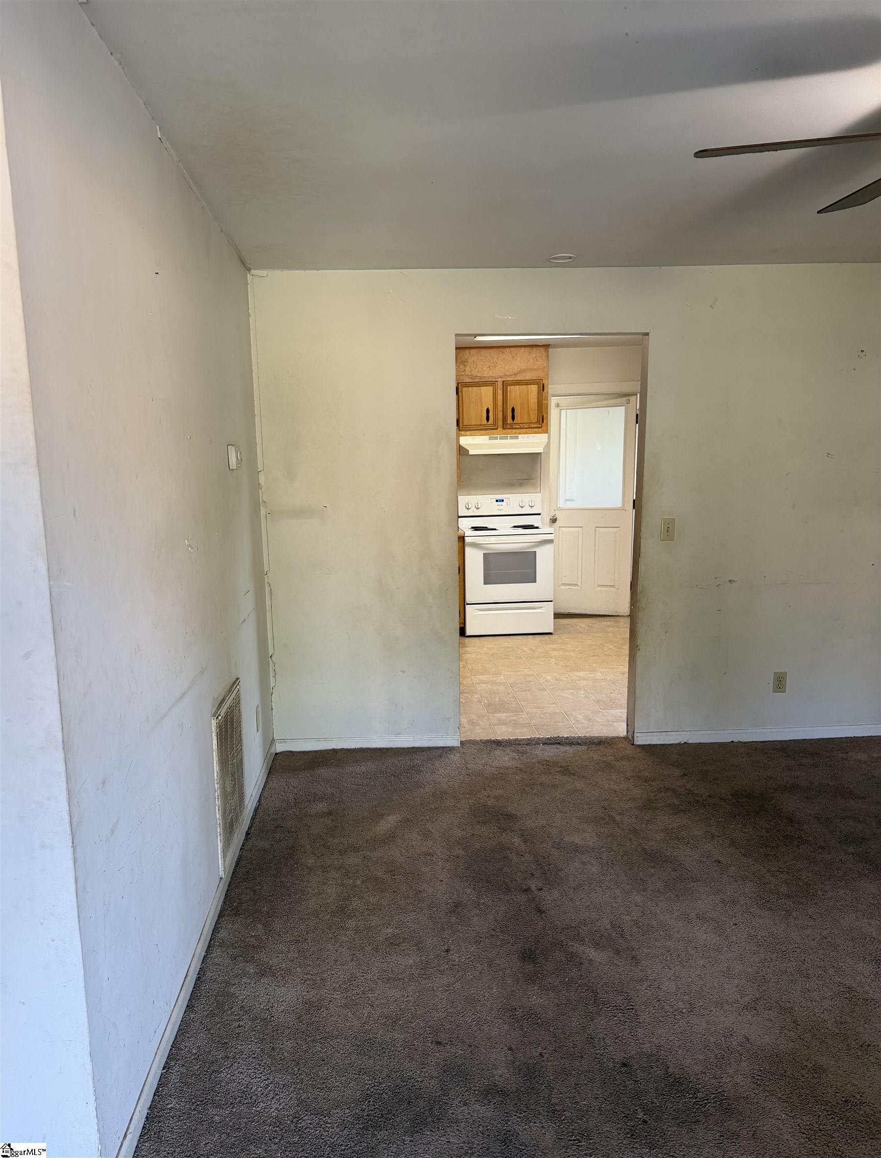25 Moody Street Property Photo 5