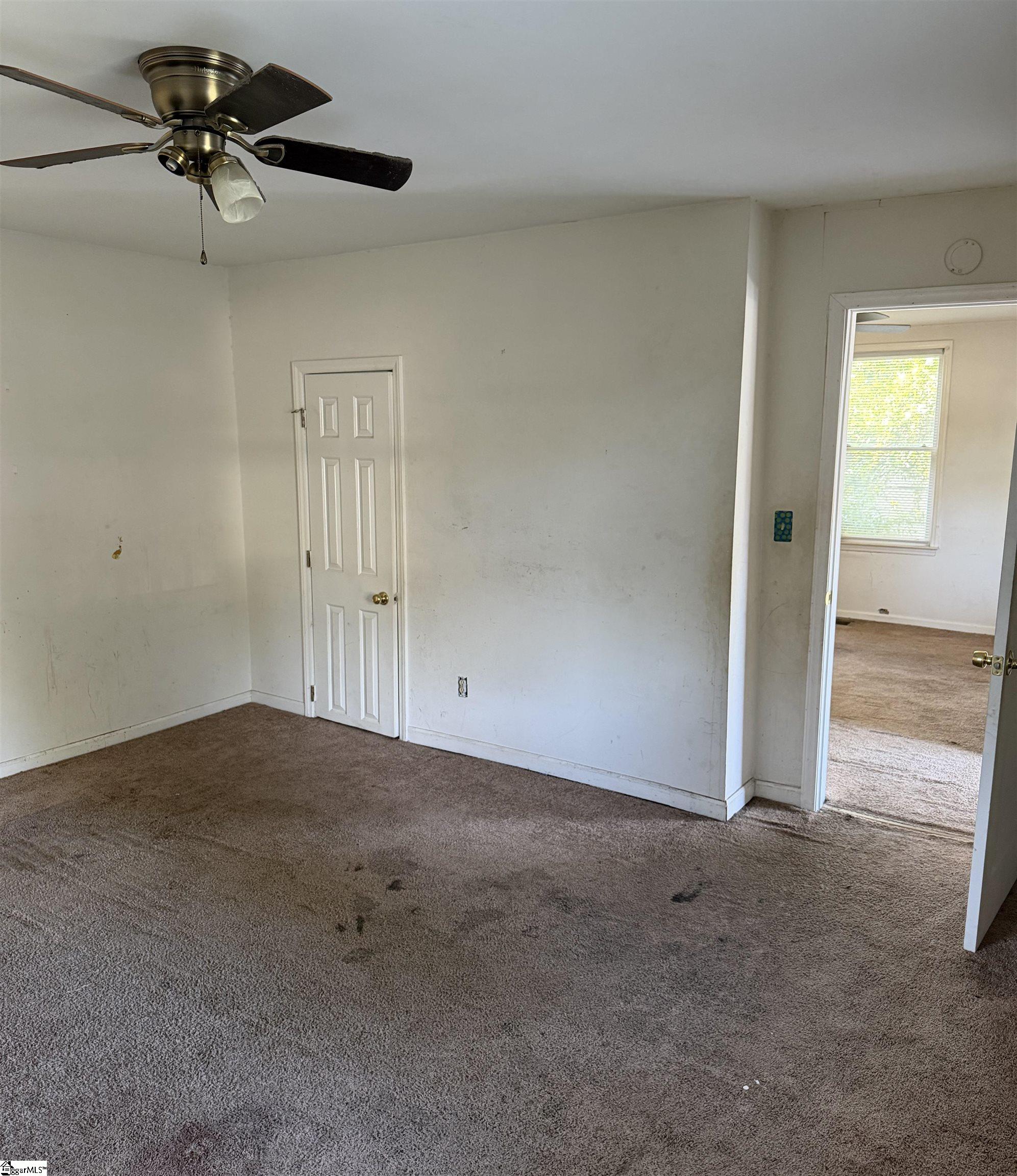 25 Moody Street Property Photo 10