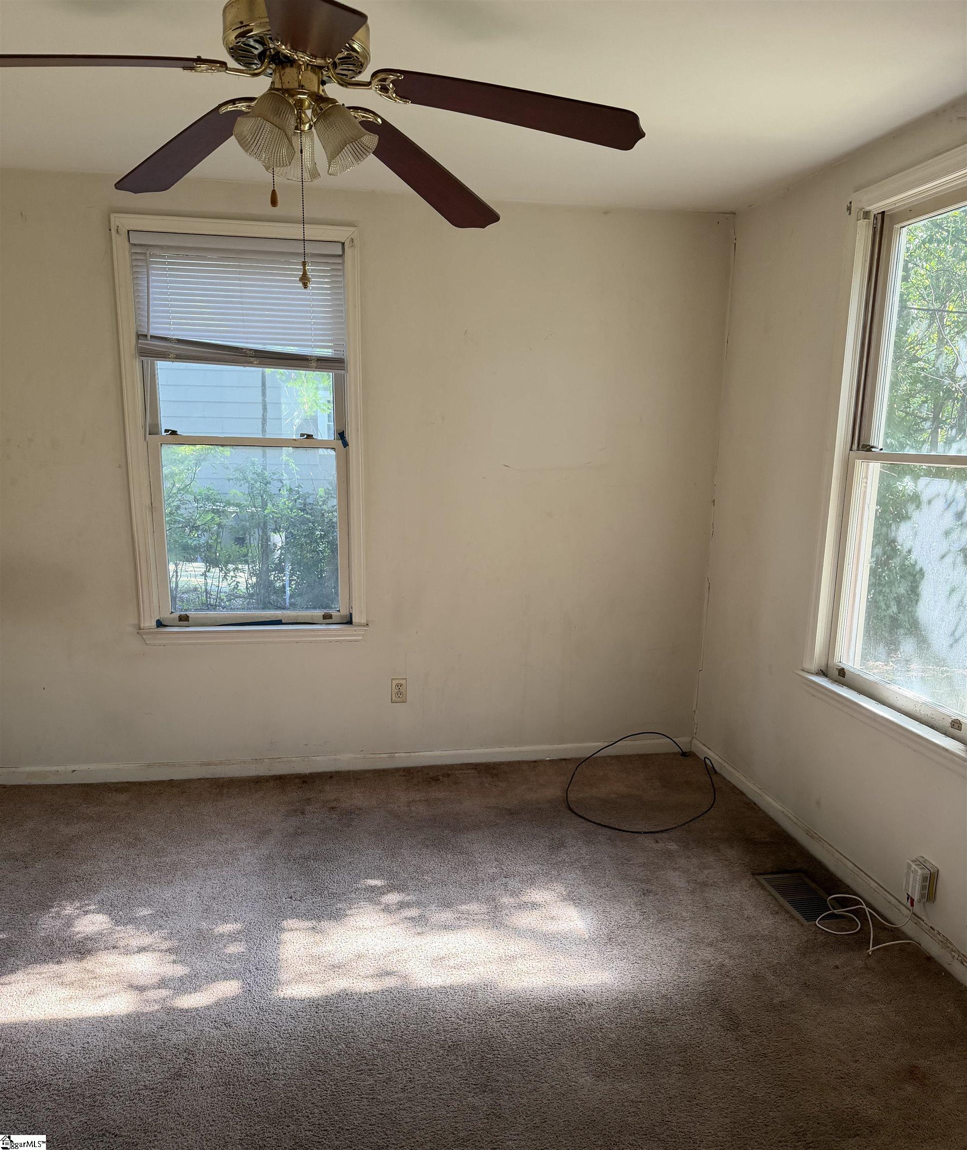 25 Moody Street Property Photo 13