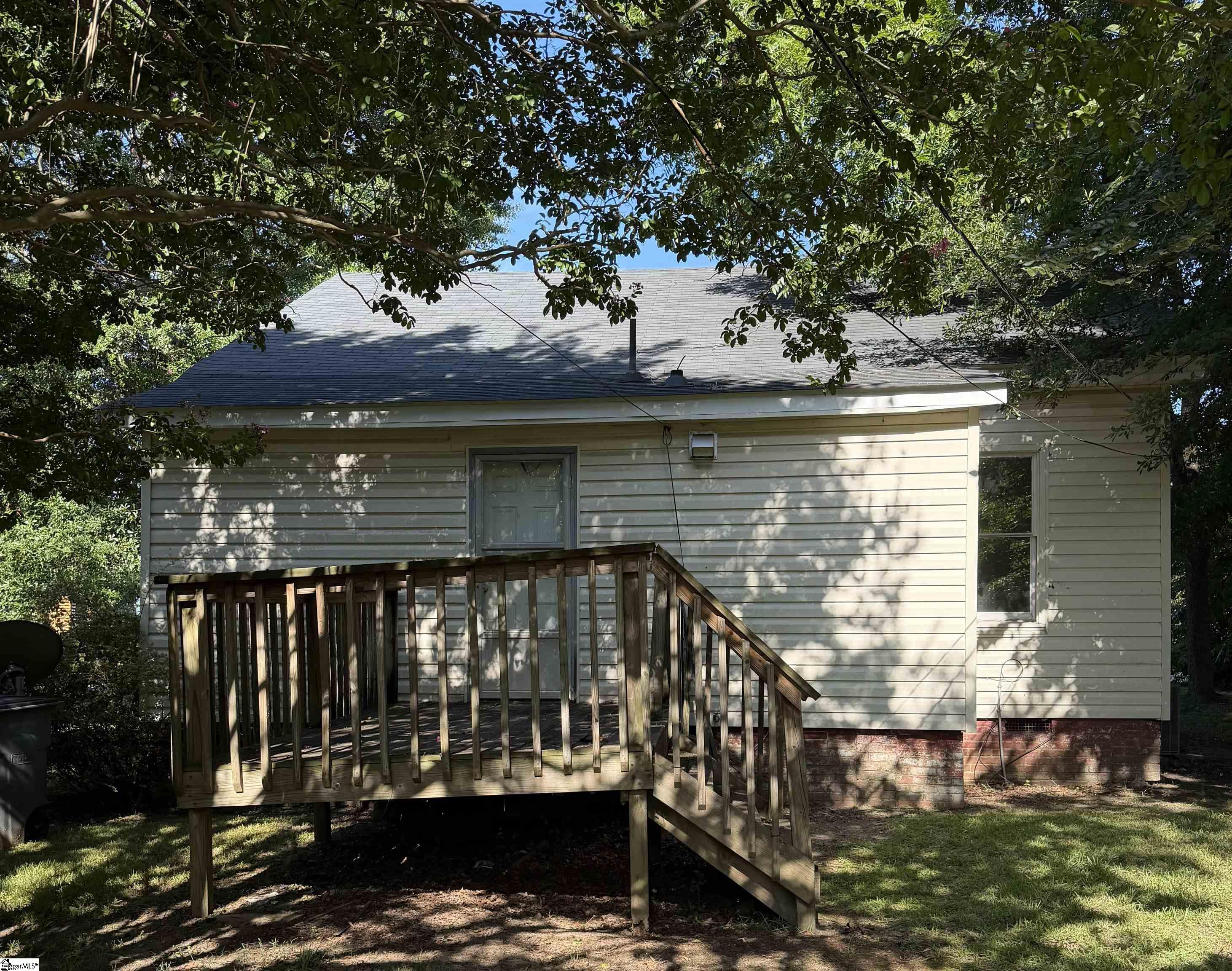 25 Moody Street Property Photo 19