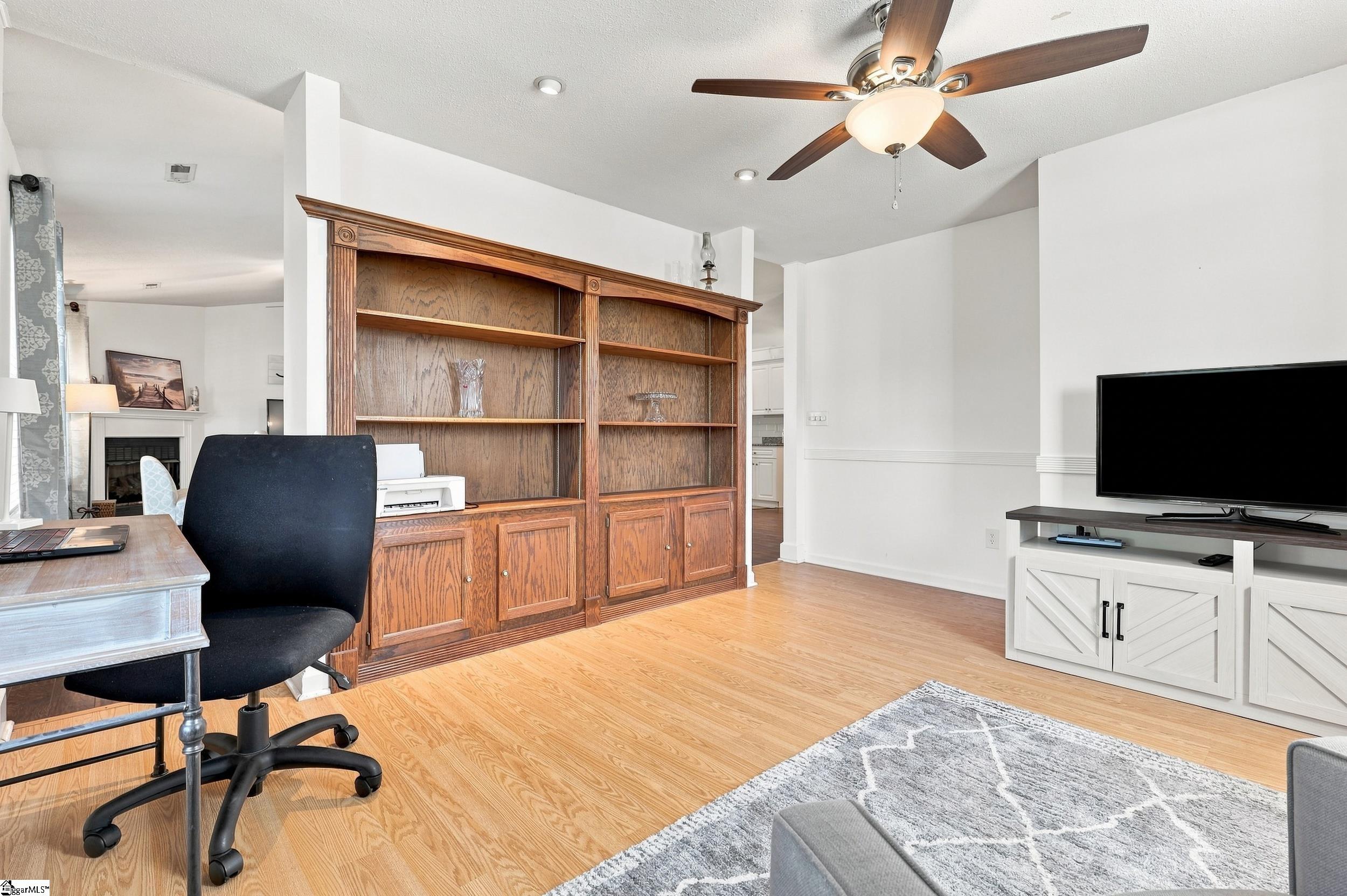 6 Duer Way Property Photo 12