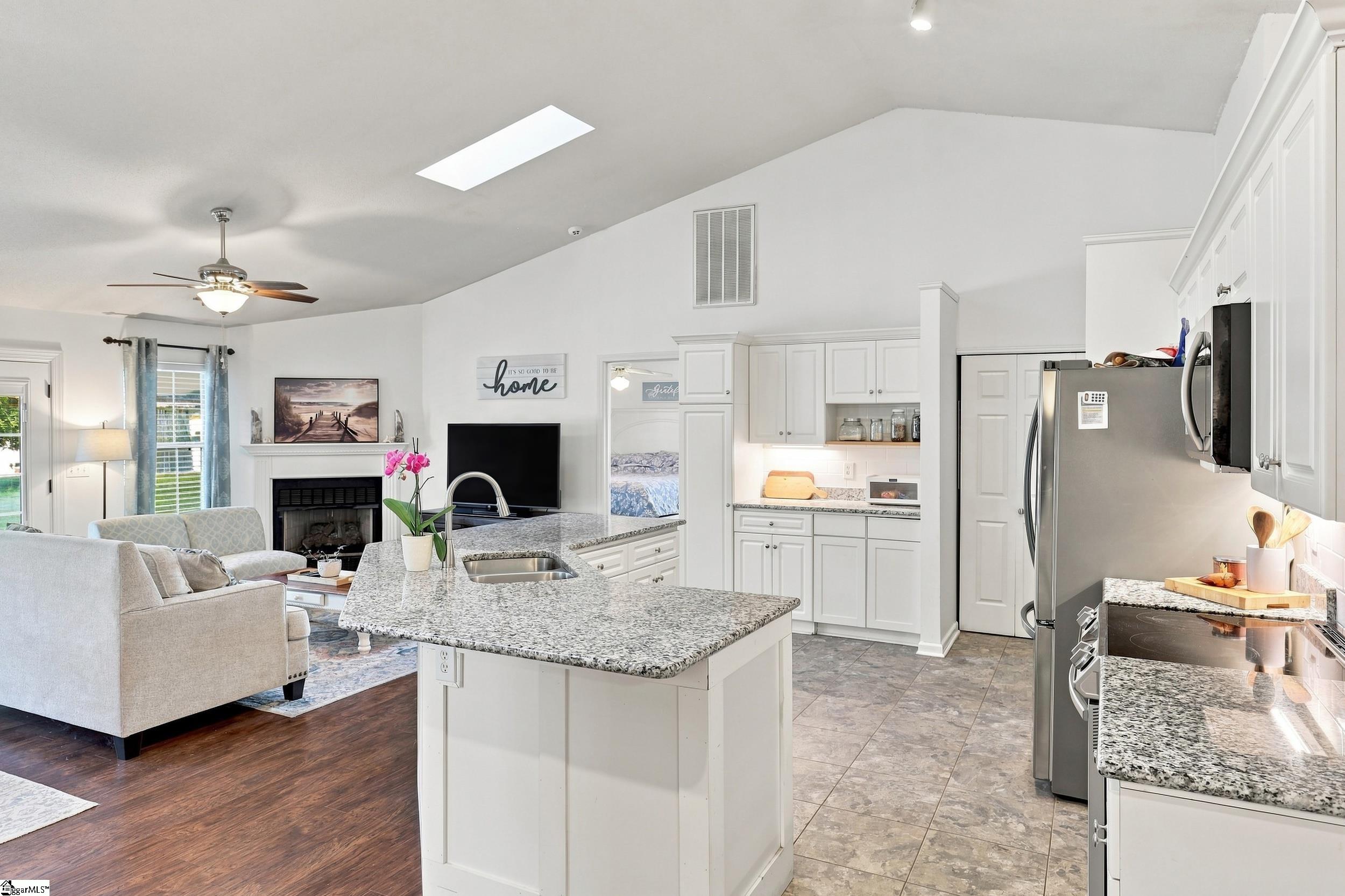 6 Duer Way Property Photo 19