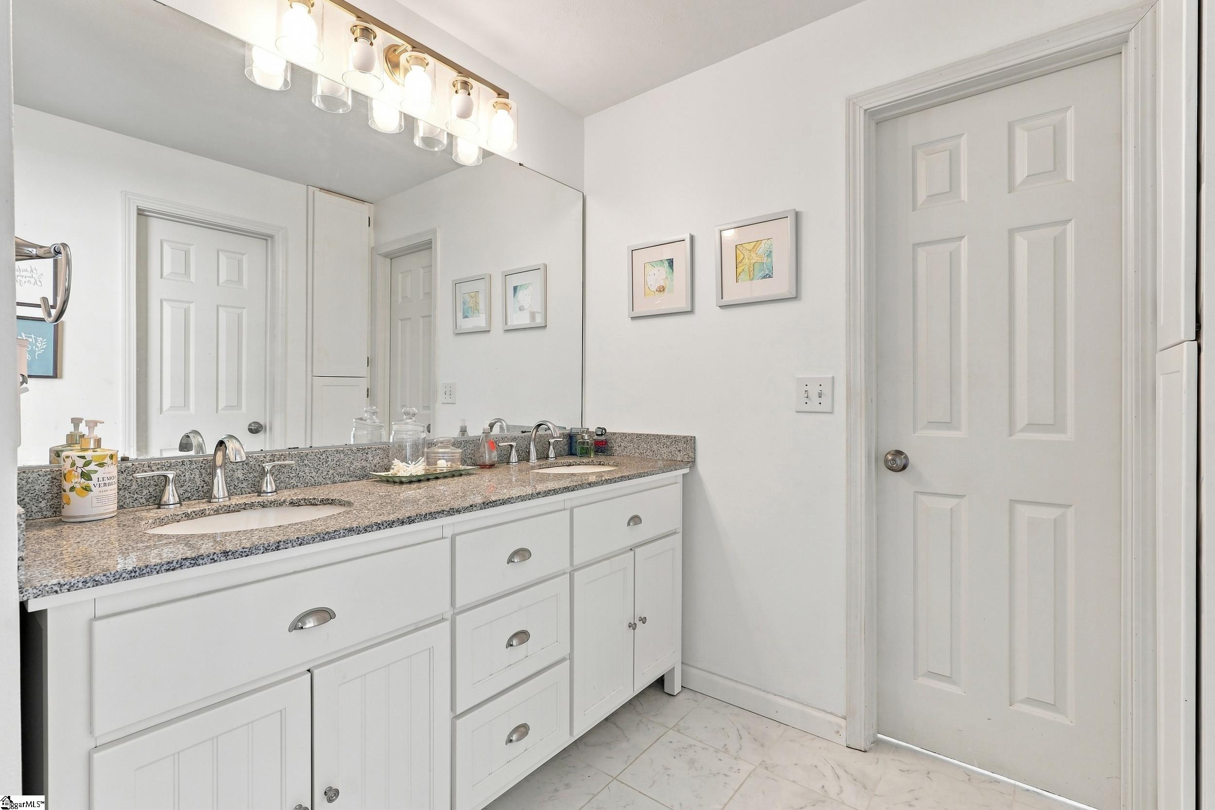 6 Duer Way Property Photo 22