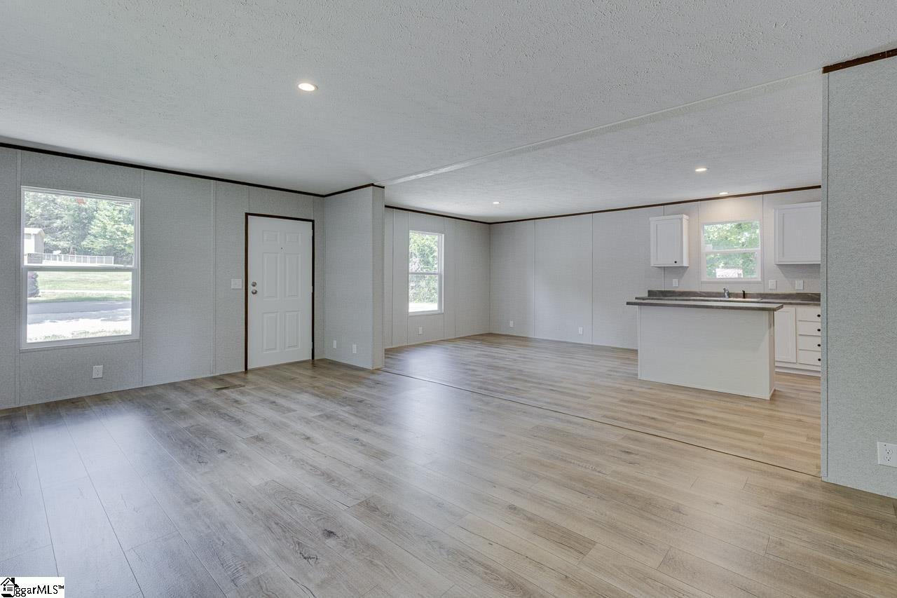 135 Layton Drive Property Photo 11
