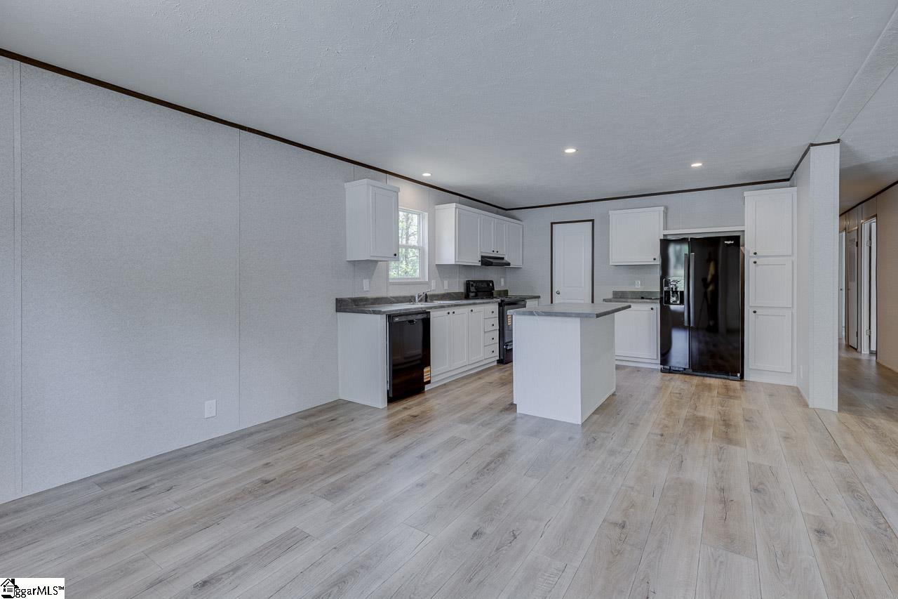 135 Layton Drive Property Photo 12