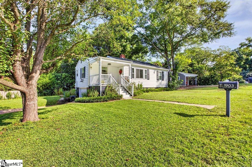 1903 Dobbins Avenue Property Photo 2