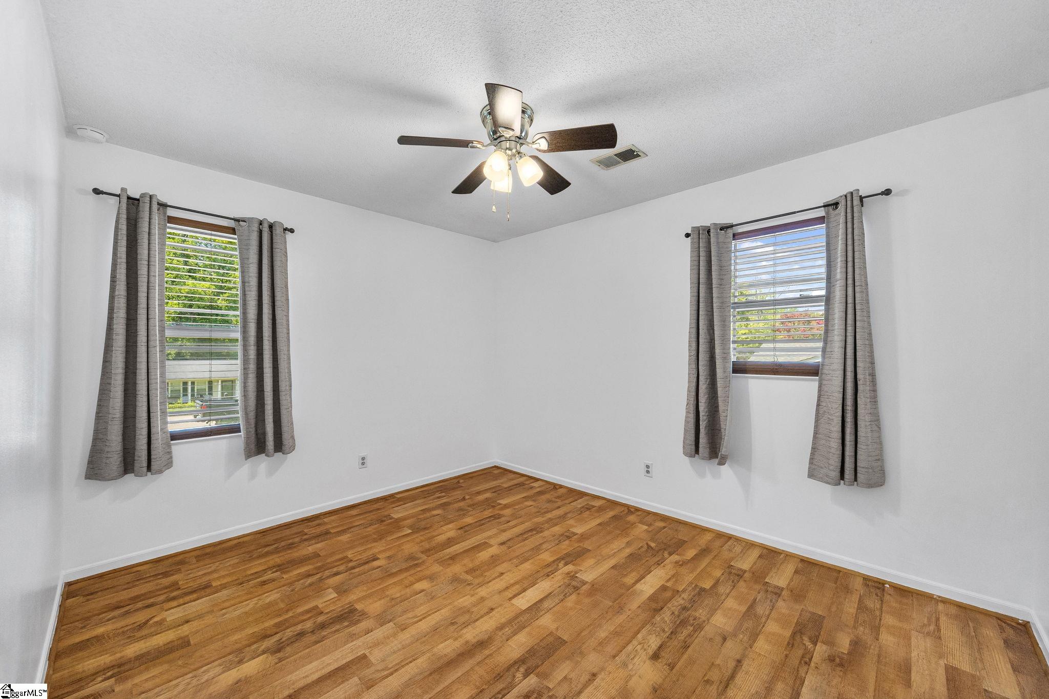 118 Willowood Drive Property Photo 18