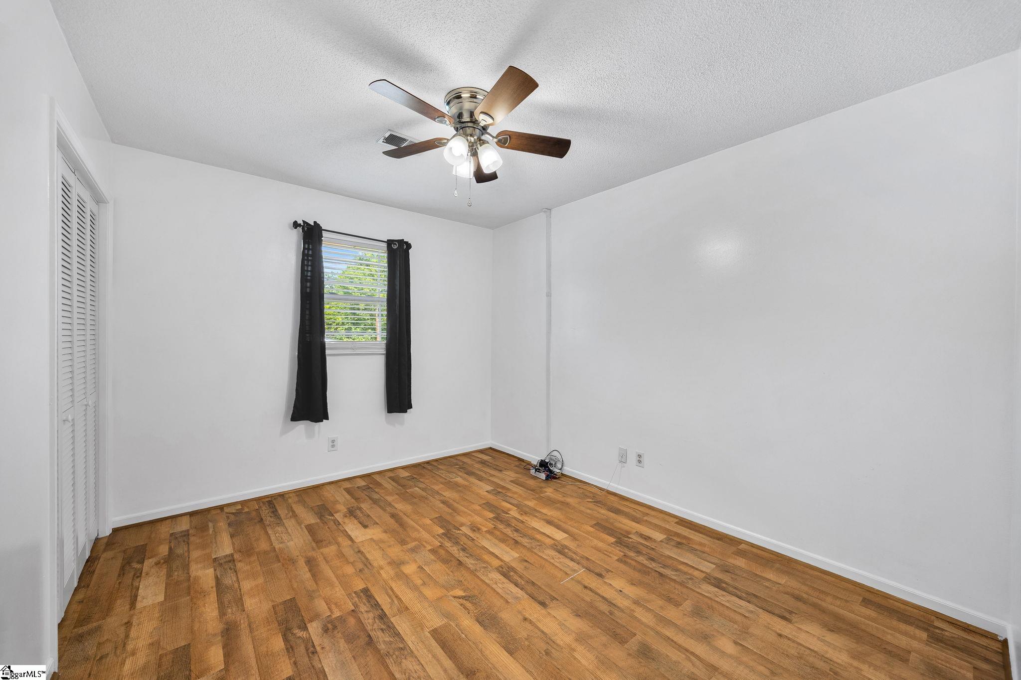 118 Willowood Drive Property Photo 20