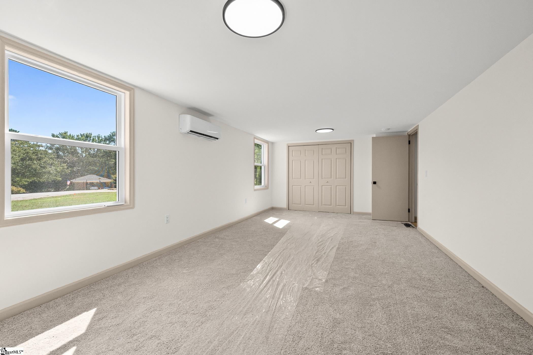 2409 Villa Court Property Photo 14