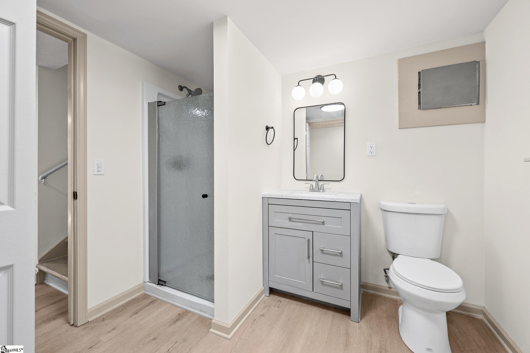 2409 Villa Court Property Photo 17