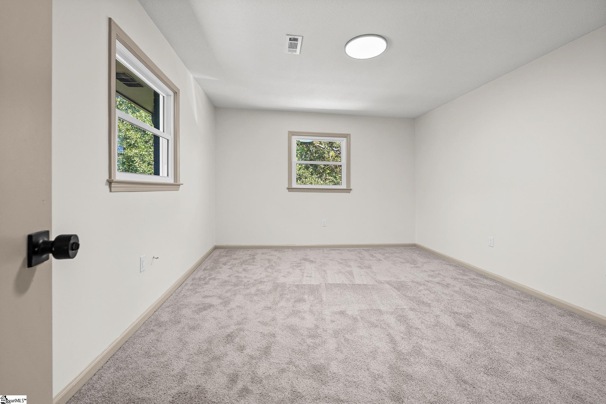 2409 Villa Court Property Photo 21
