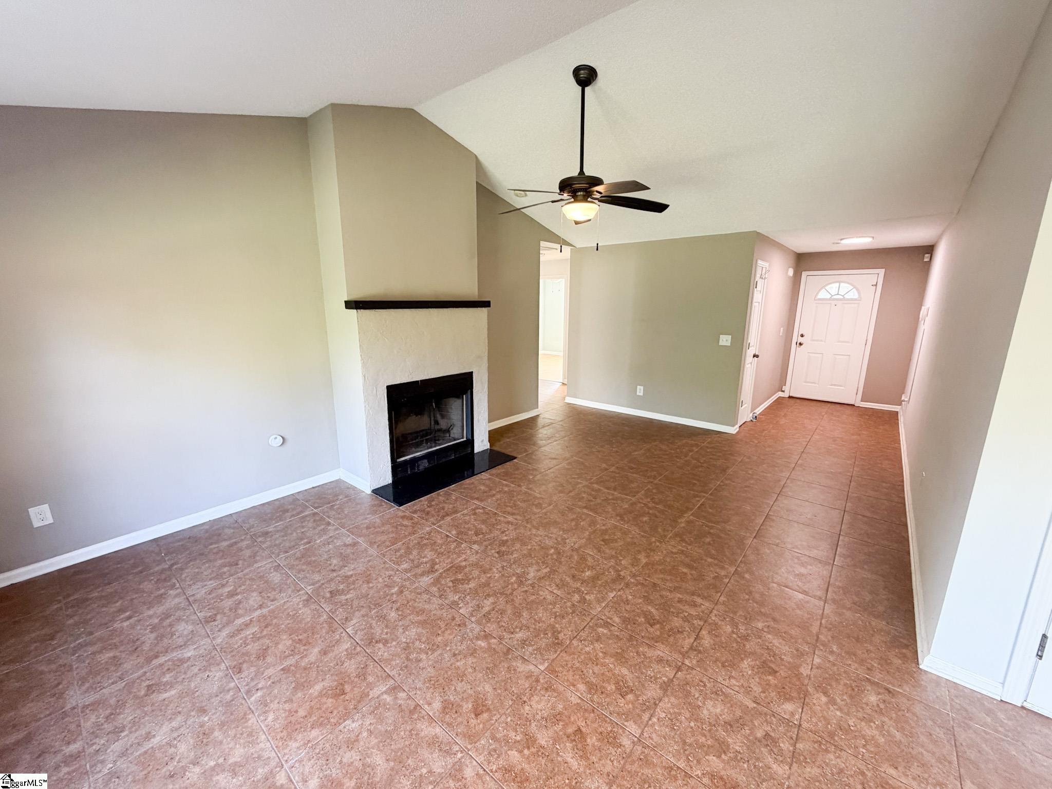 8 Bass Way Property Photo 2