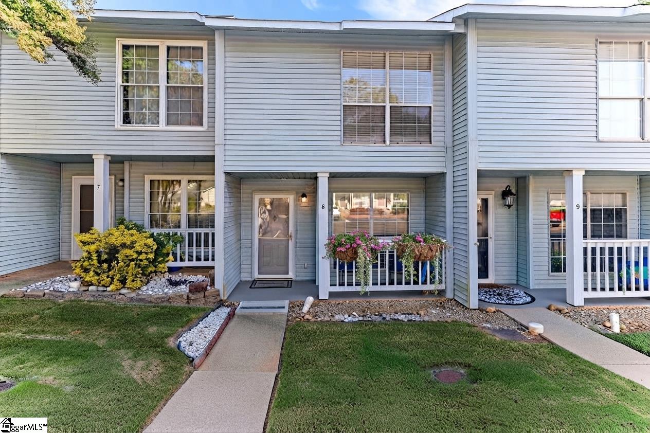 8 Bear Grass Court Property Photo 1