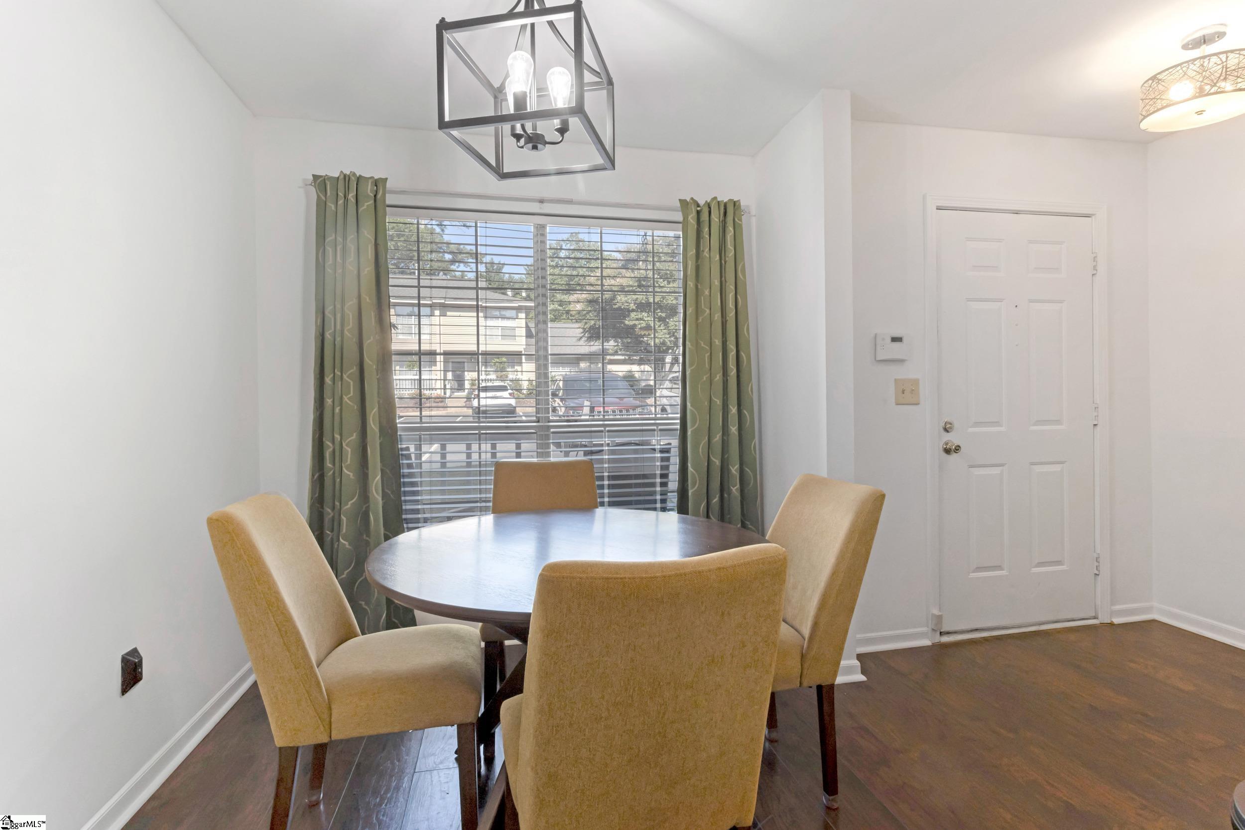 8 Bear Grass Court Property Photo 7