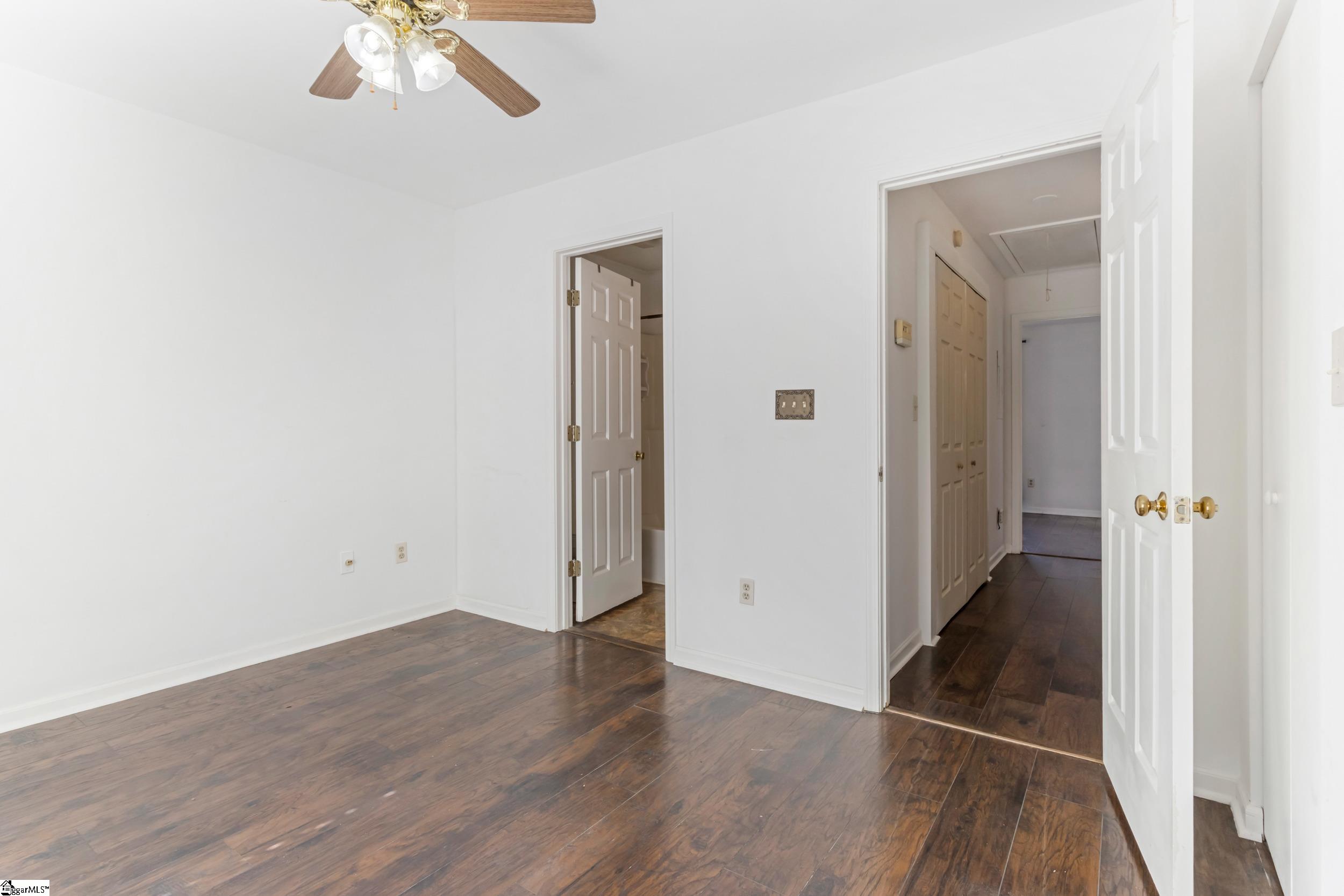 8 Bear Grass Court Property Photo 24