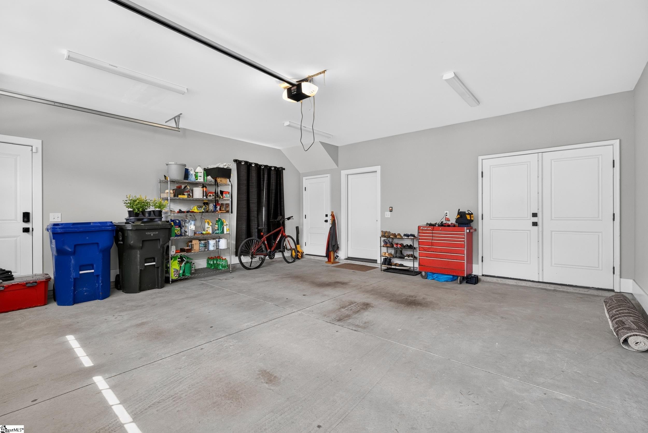 14 Perry Avenue Property Photo 9