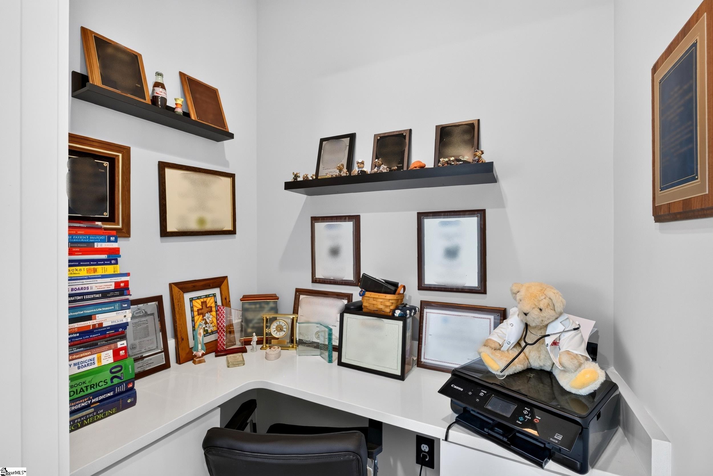 14 Perry Avenue Property Photo 26