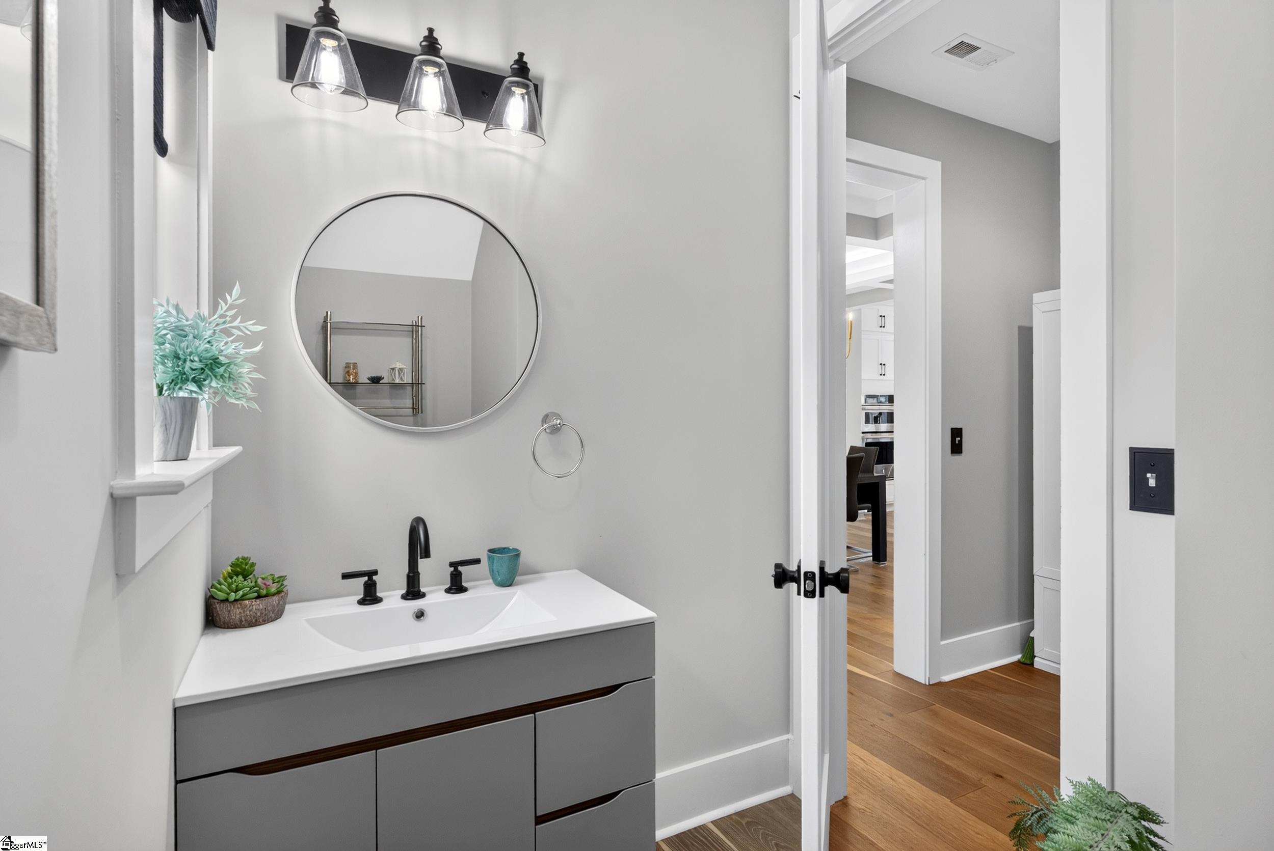 14 Perry Avenue Property Photo 29