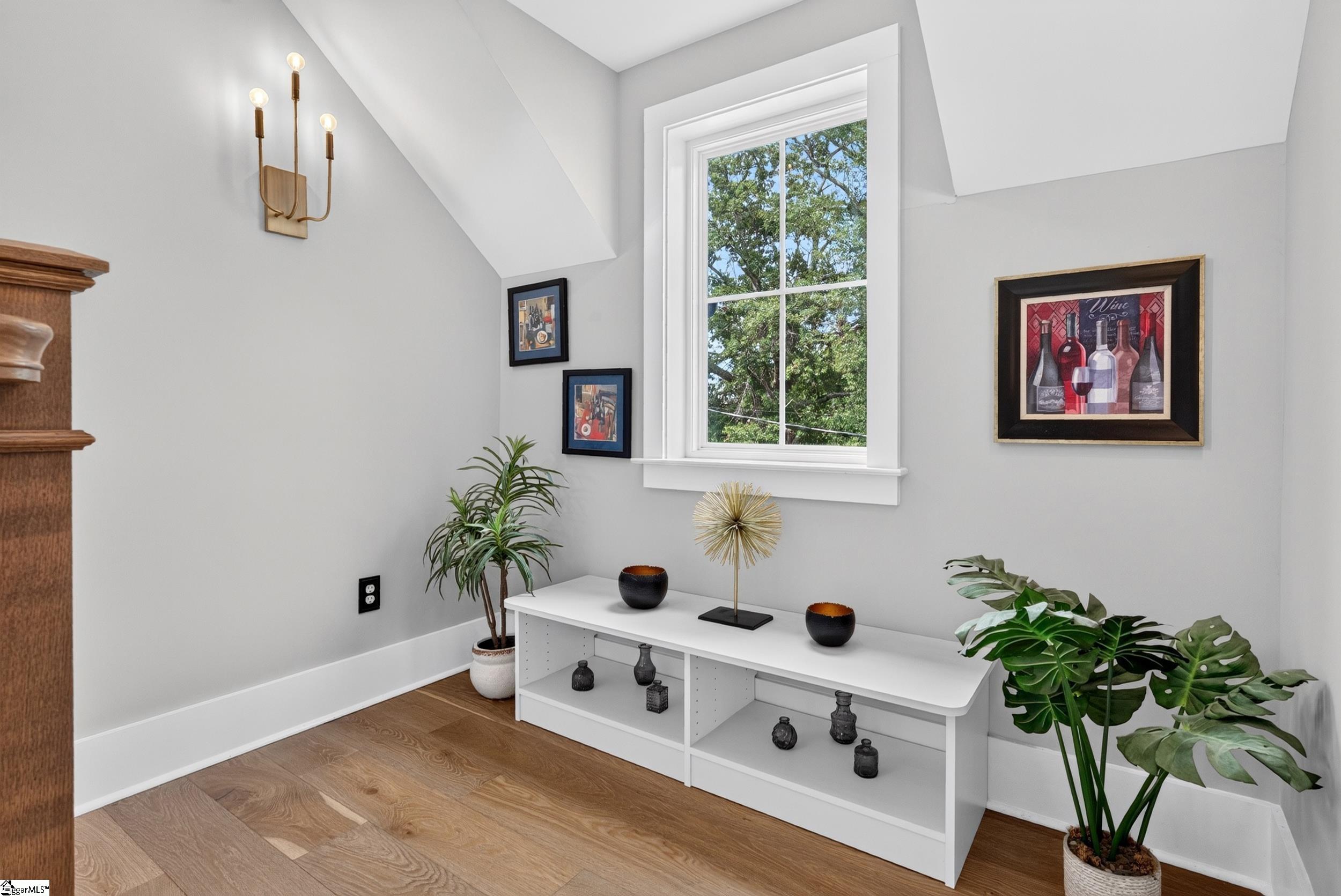 14 Perry Avenue Property Photo 30