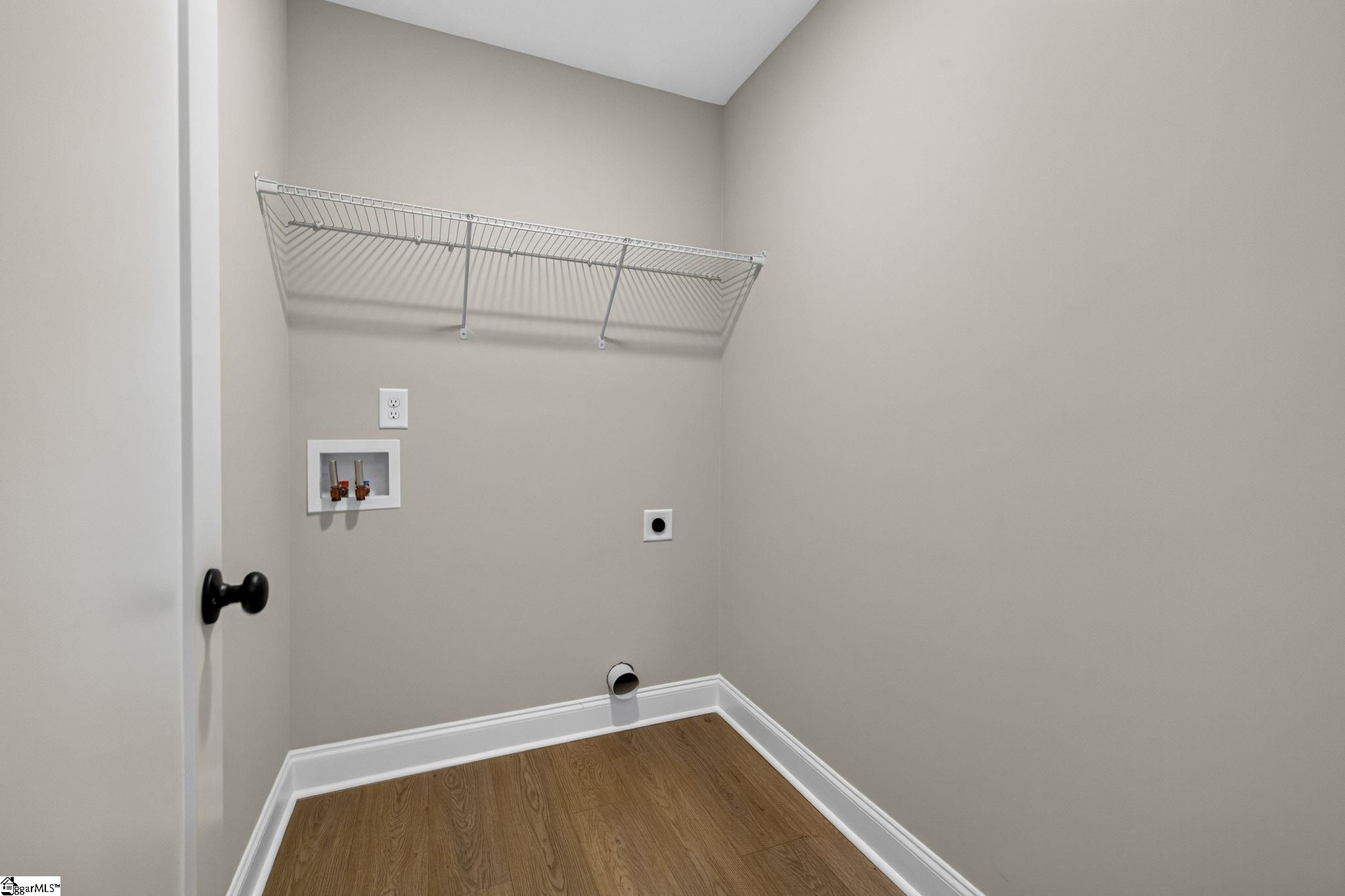 335 Carnahan Drive Property Photo 15