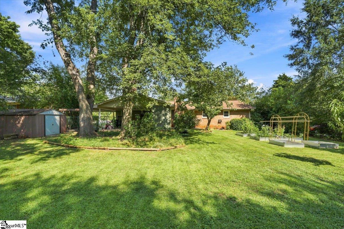 223 Ferndale Drive Property Photo 33