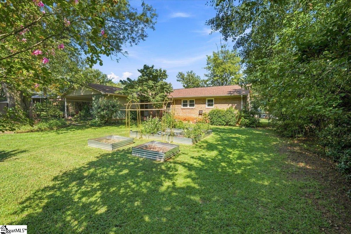 223 Ferndale Drive Property Photo 36