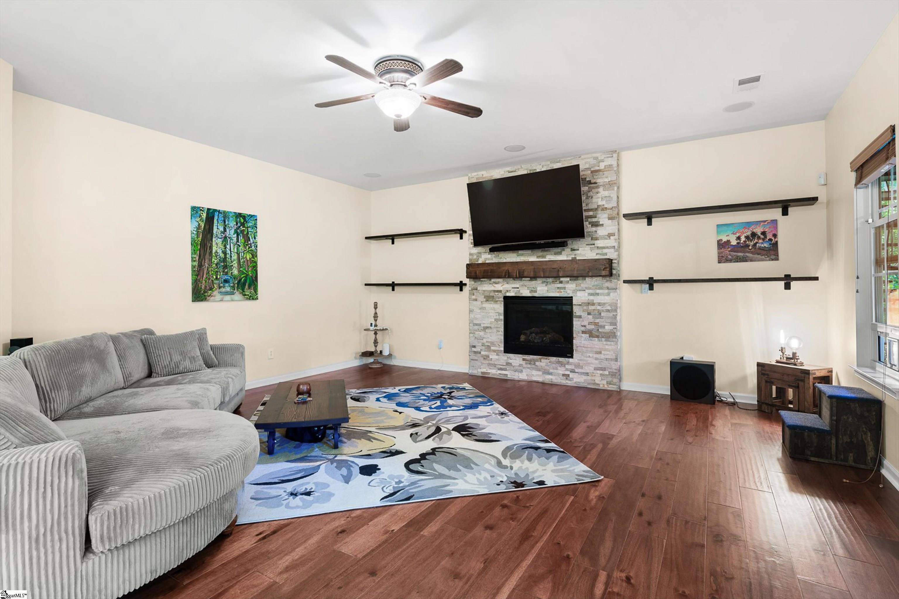 5 Neland Court Property Photo 20