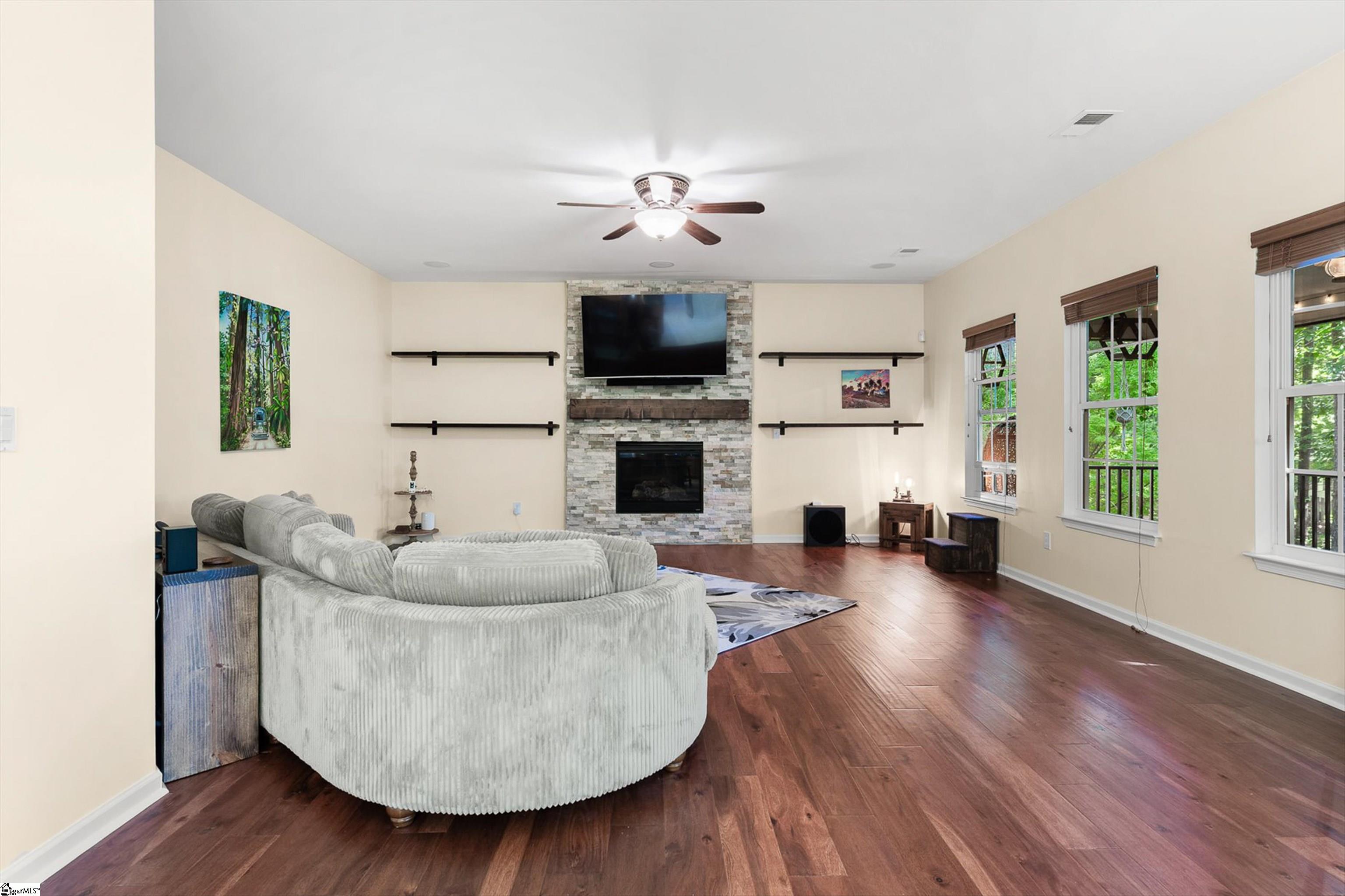 5 Neland Court Property Photo 23