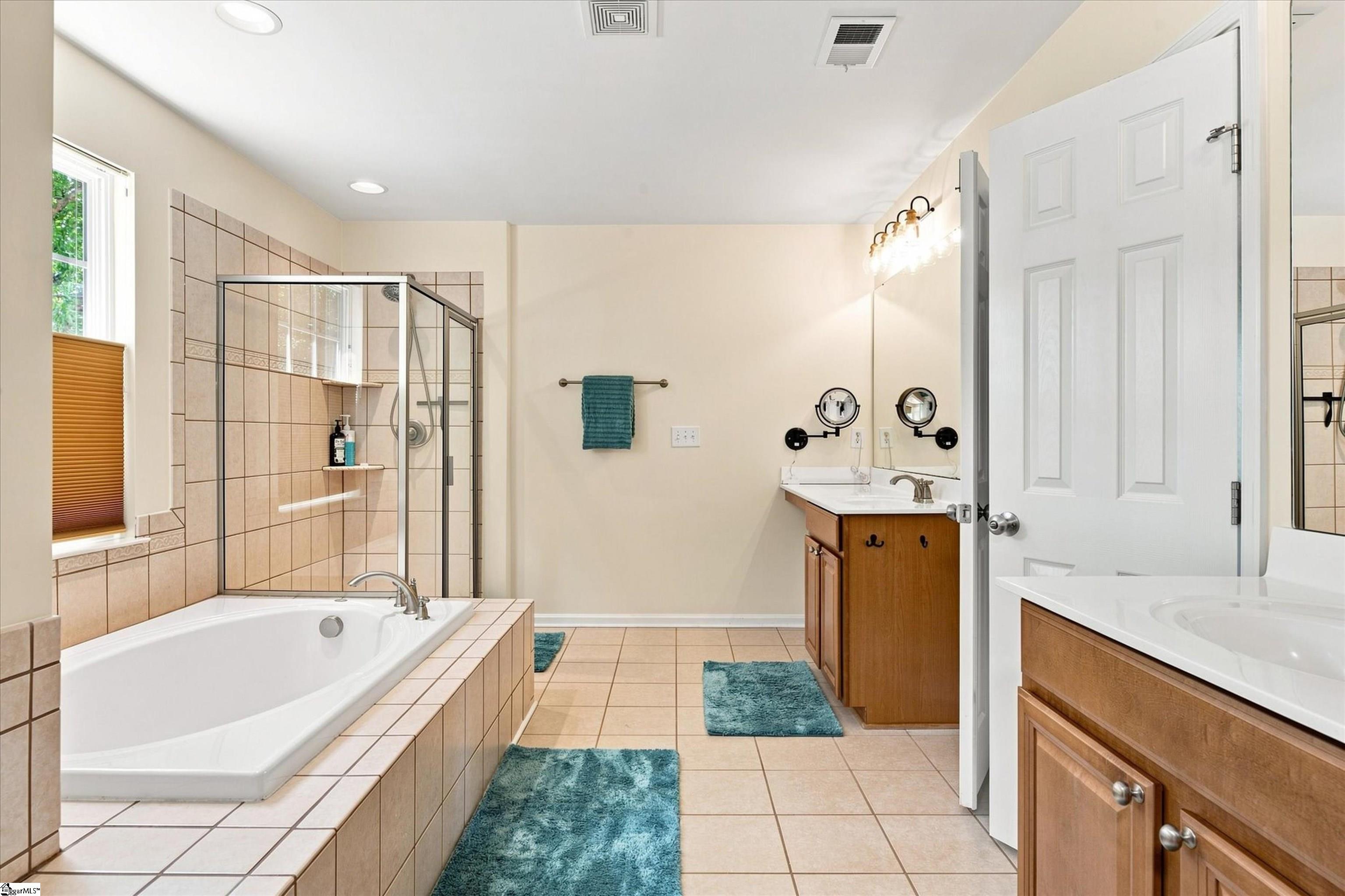 5 Neland Court Property Photo 30