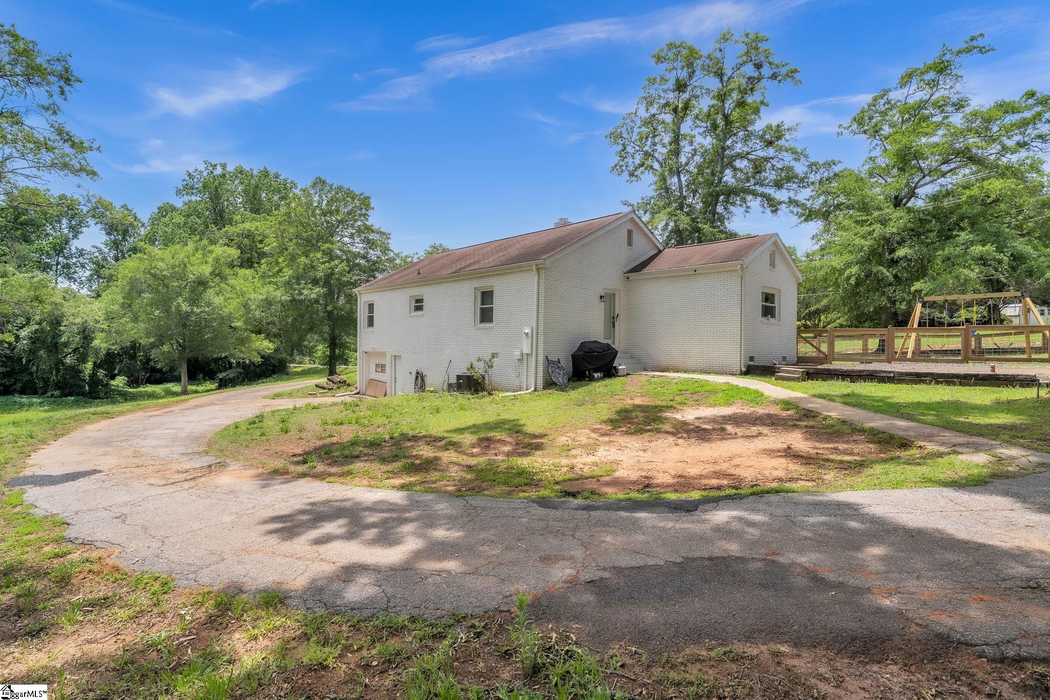 904 Highway 357 Property Photo 28