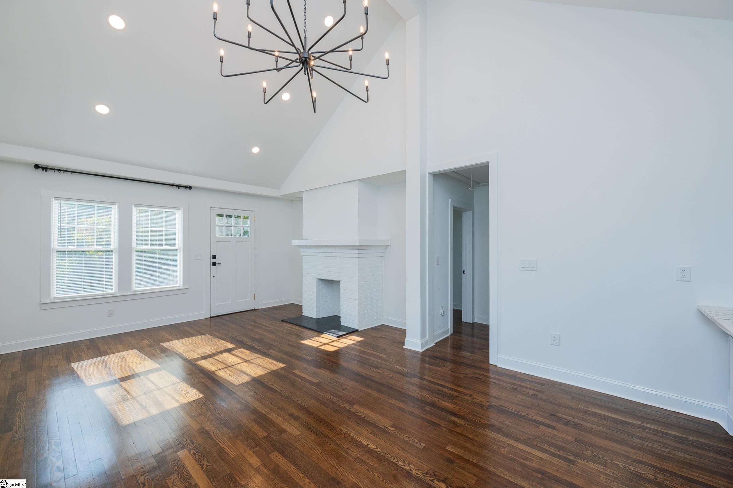 502 Green Avenue Property Photo 3