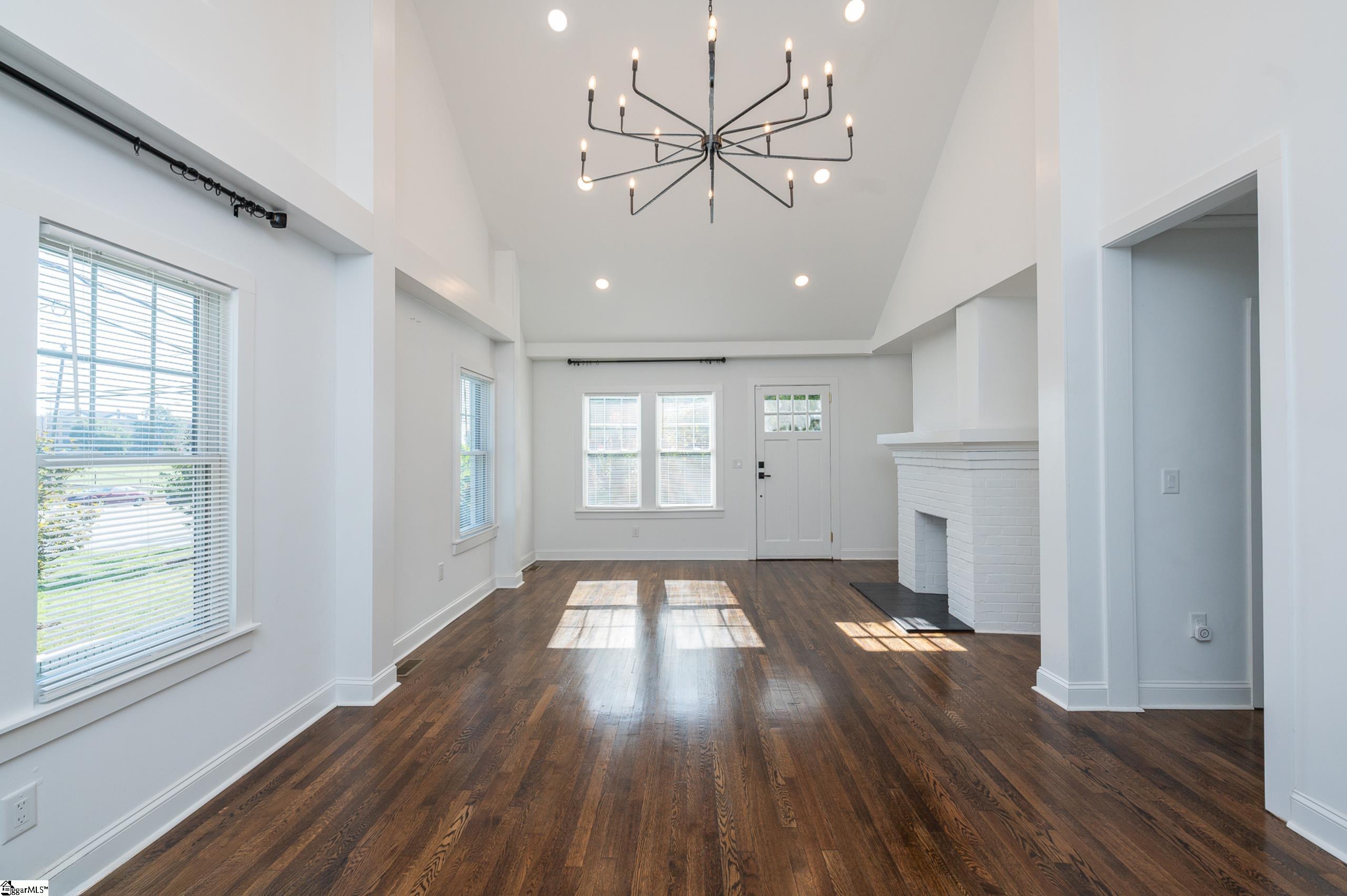 502 Green Avenue Property Photo 4